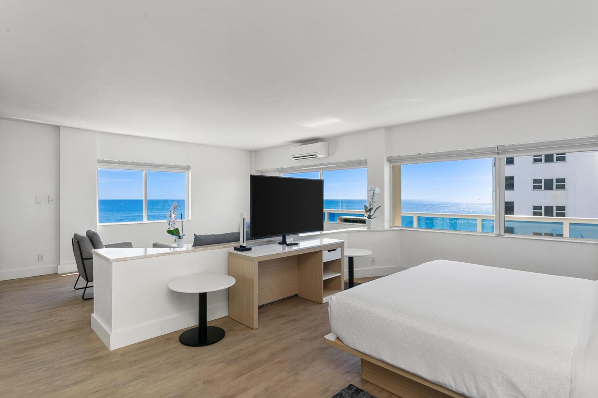 King Suite Ocean View