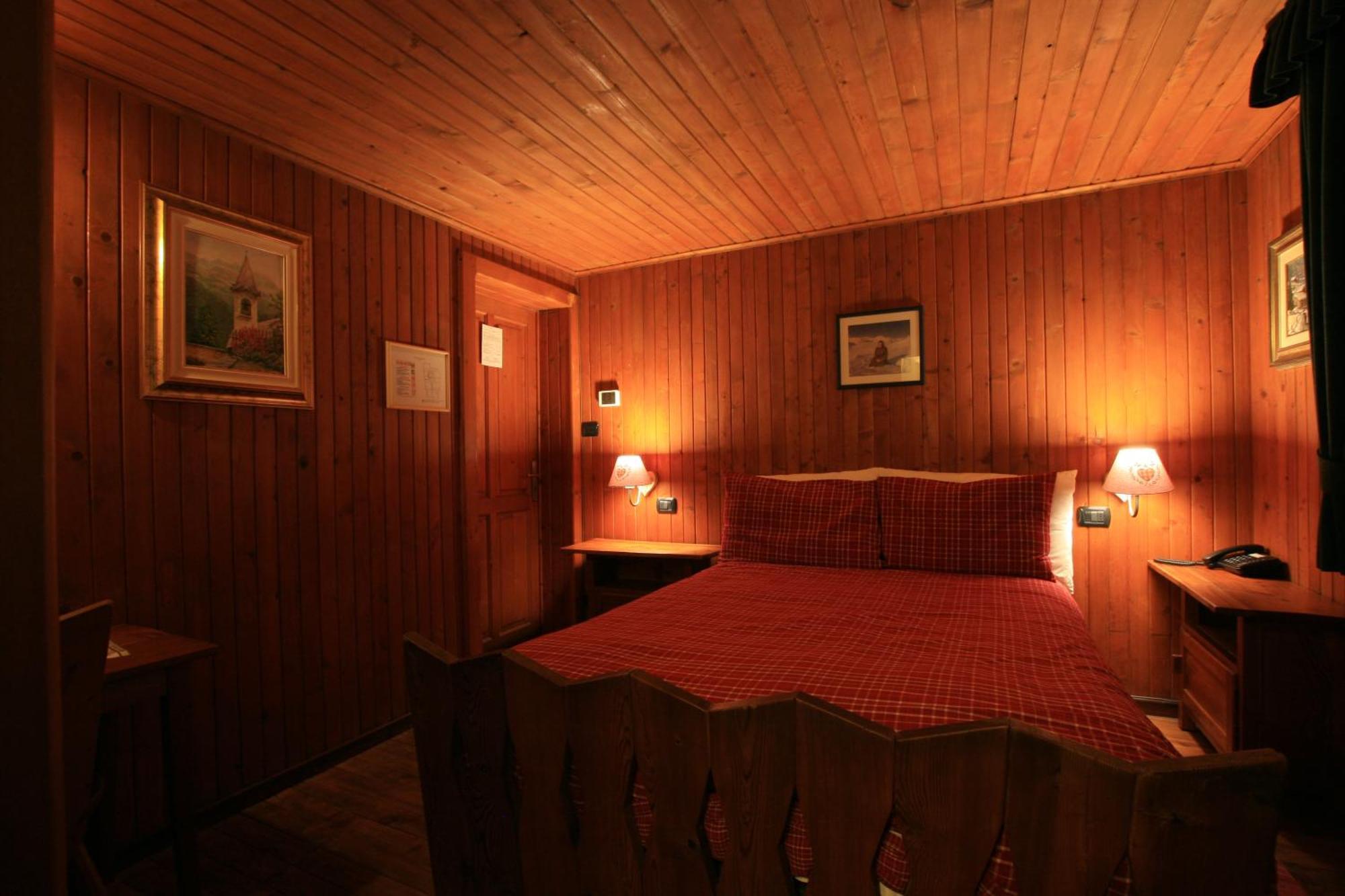 Small Double Room