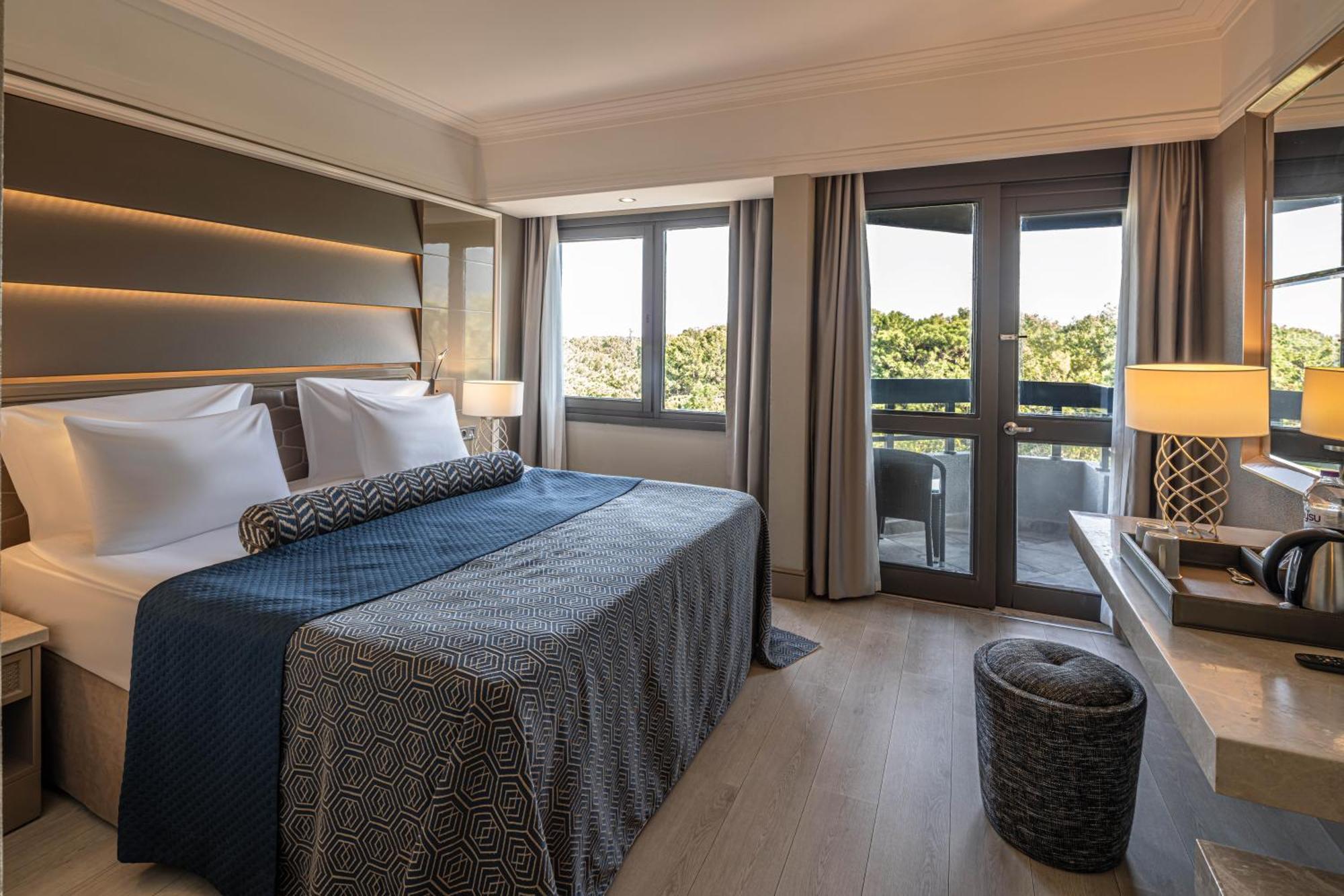 Standard Room Land View