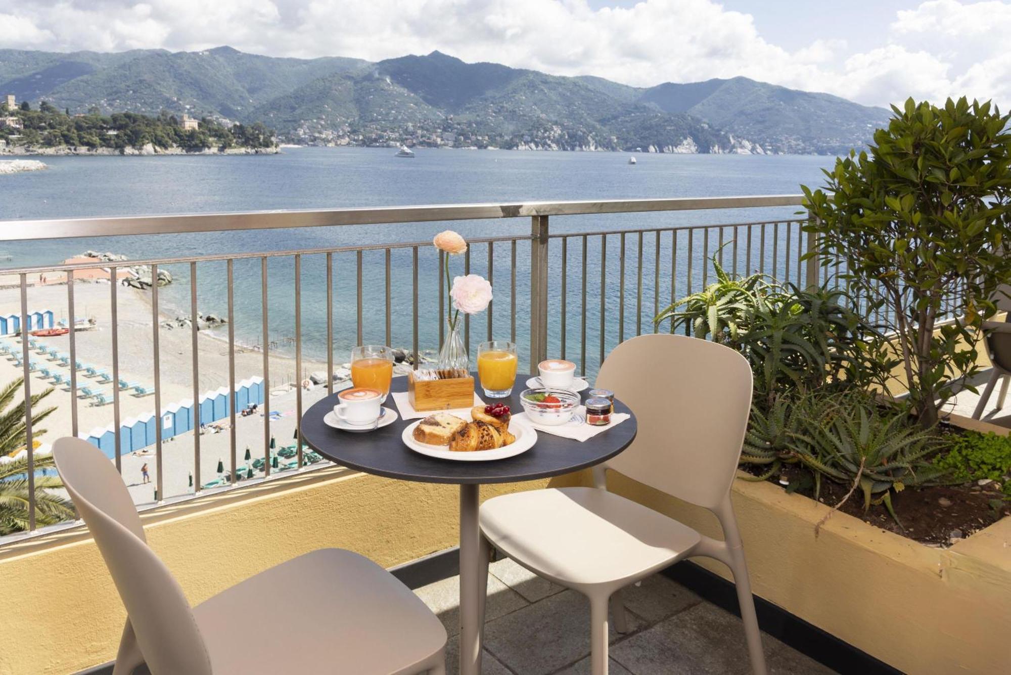 Queen Room Terrace Sea View