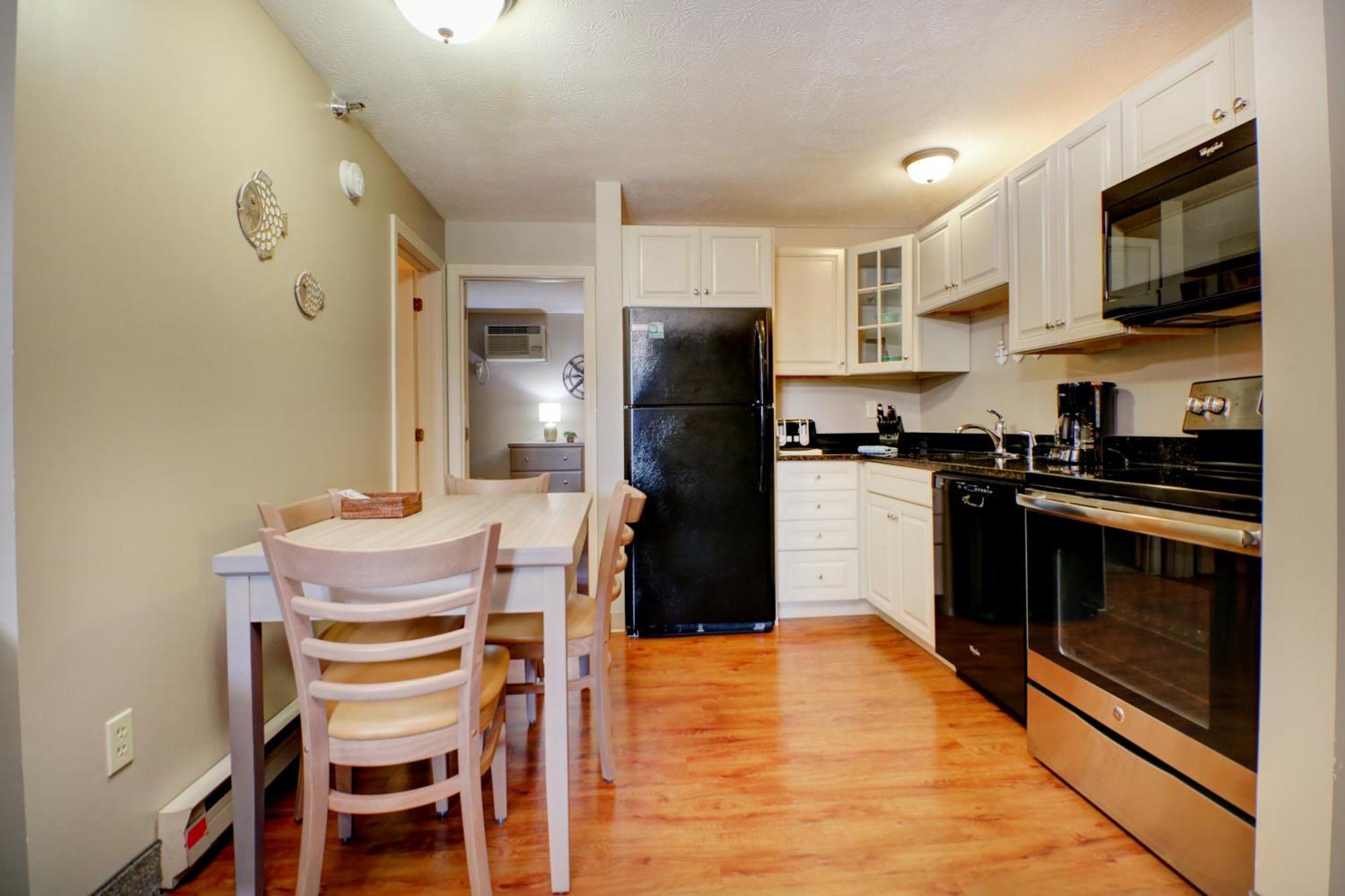 1-Bedroom Suite / Queen bed