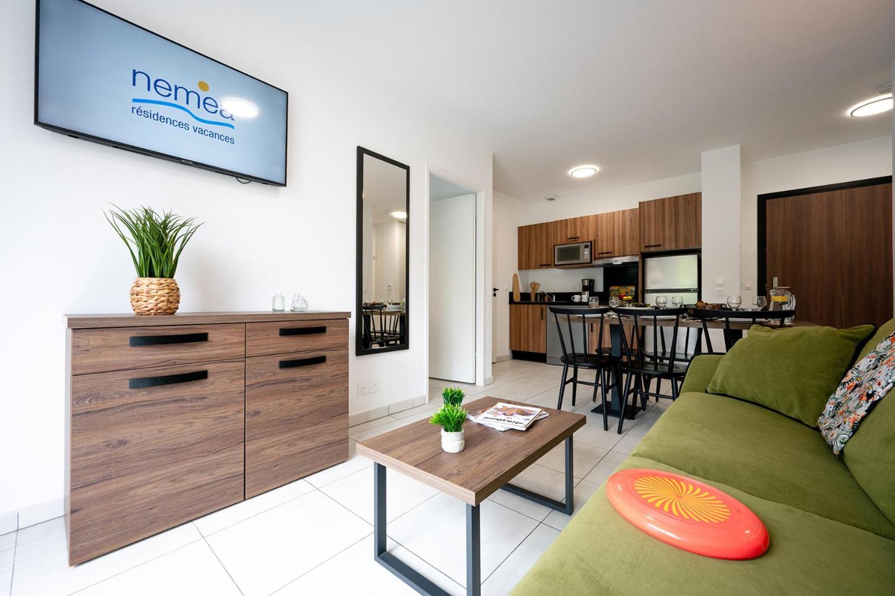 One-Bedroom Apartment
