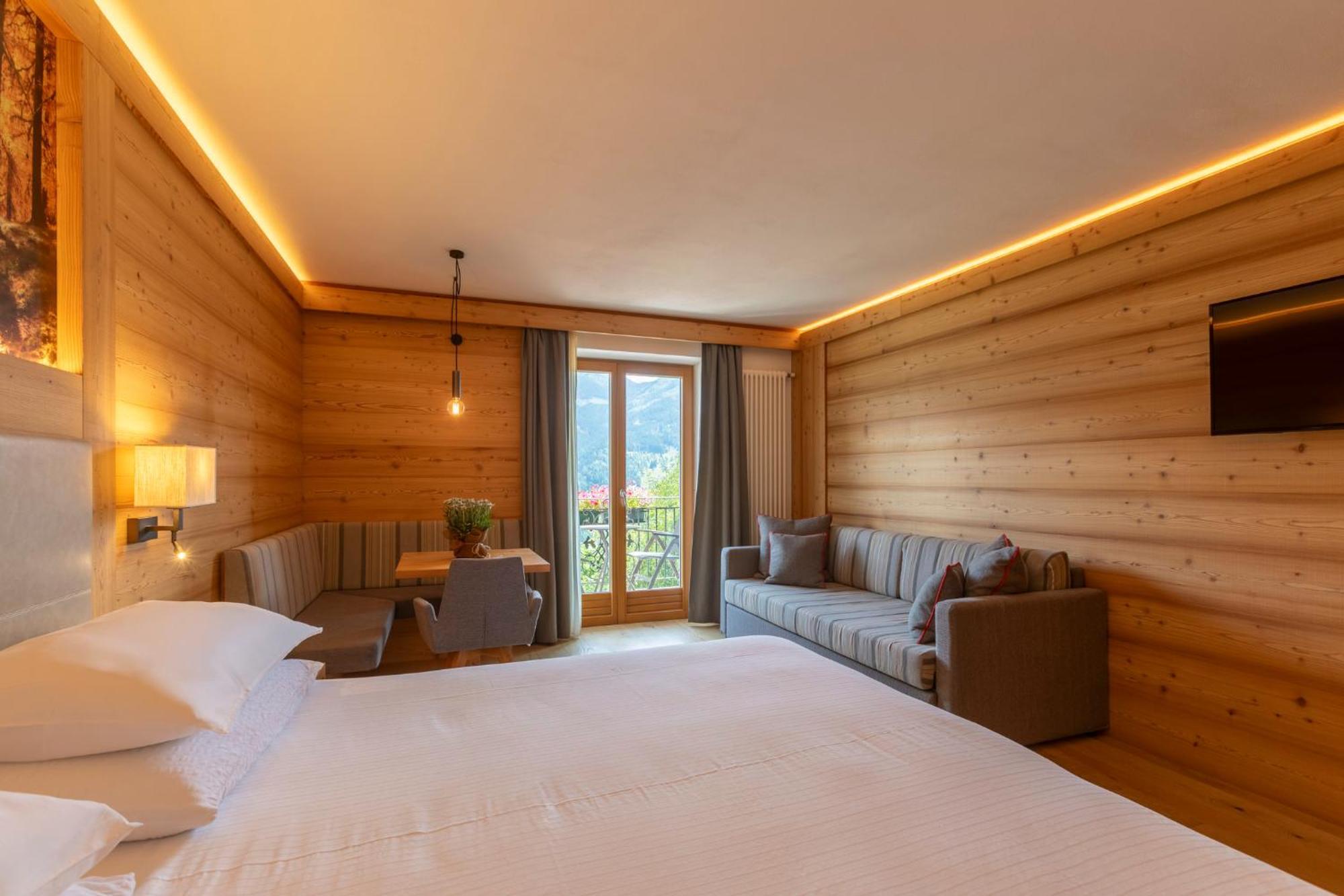 Junior Suite Balcony