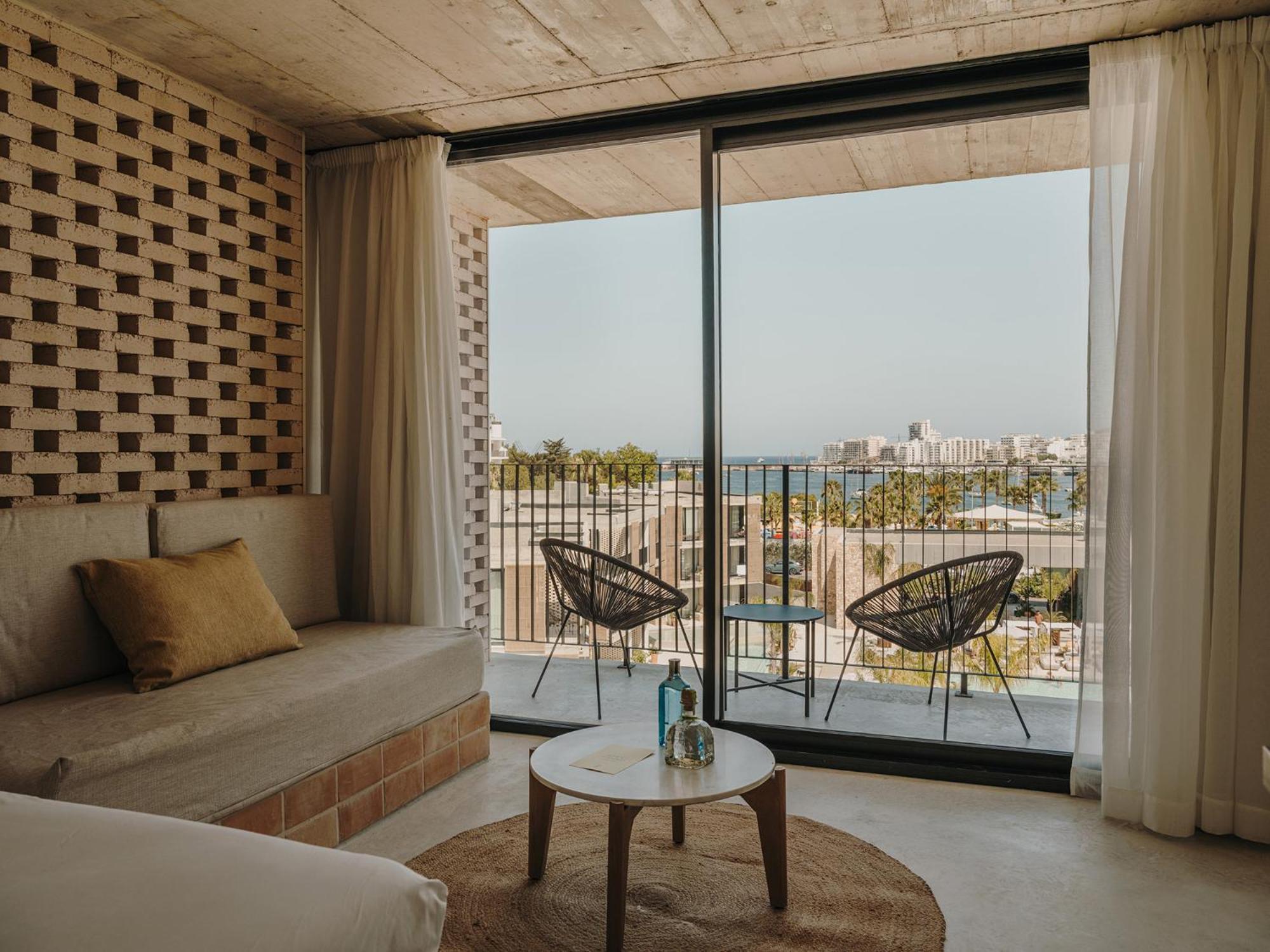 Nomad - Junior Suite with Sea View