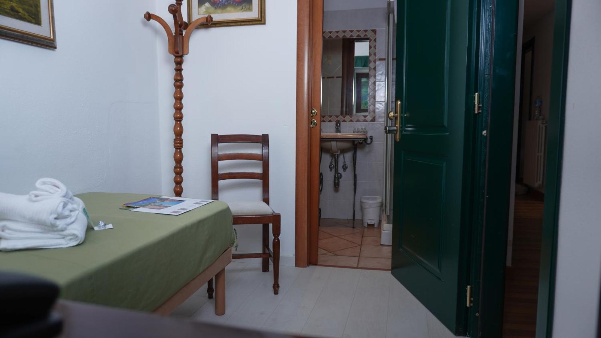 Small Single Room