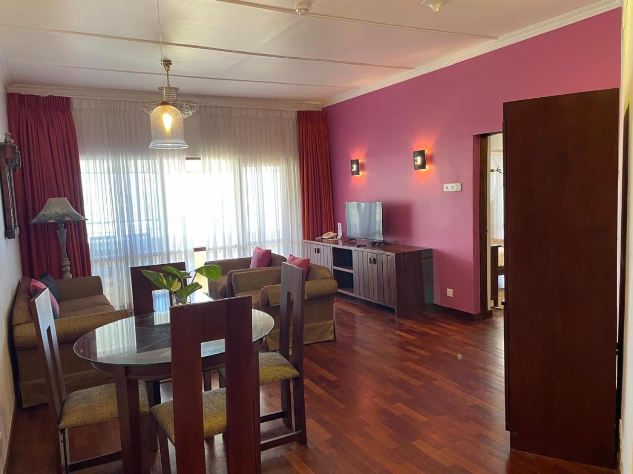 Presidential Suite