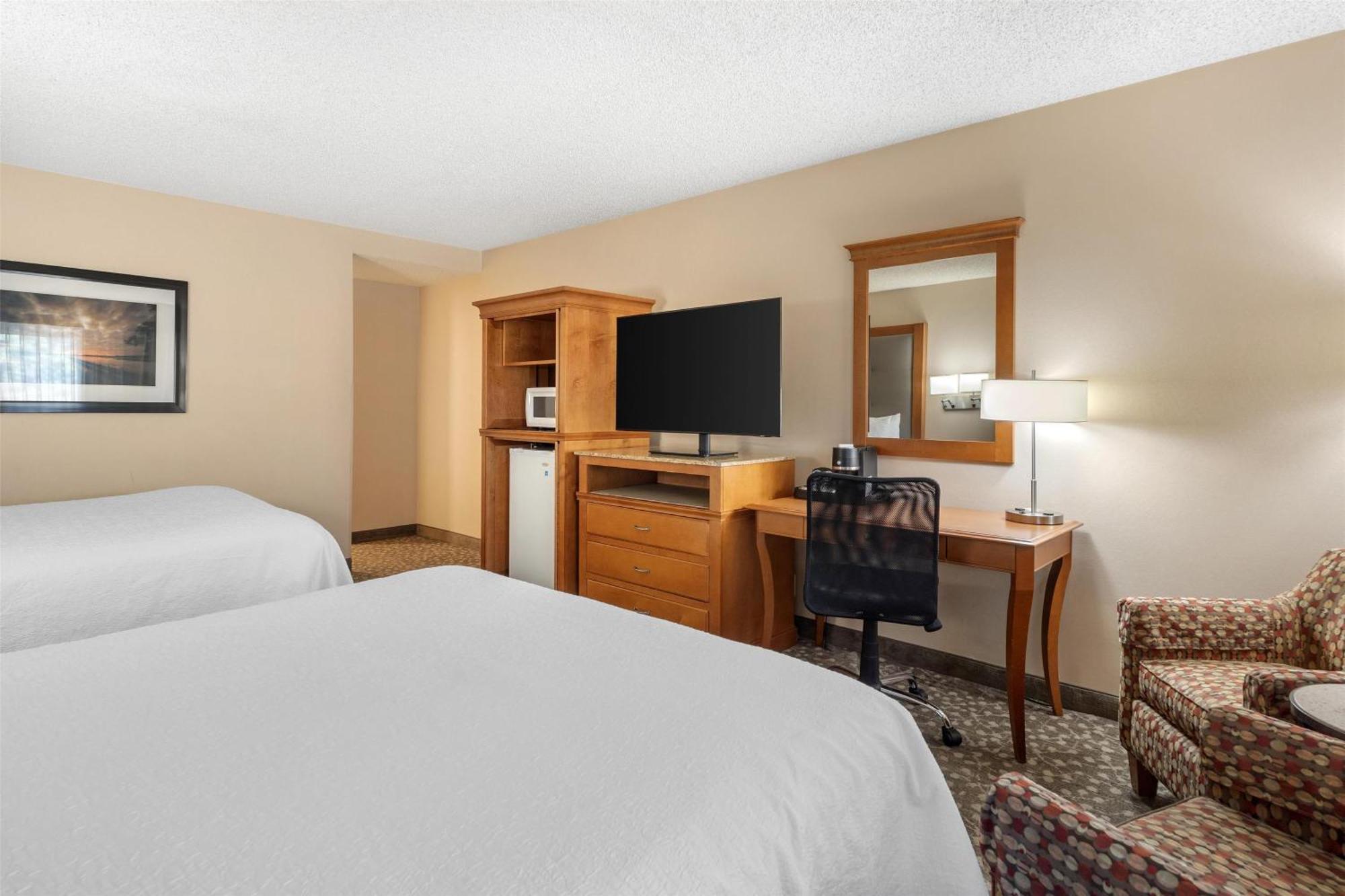 Queen Room with Two Queen Beds - Non-Smoking