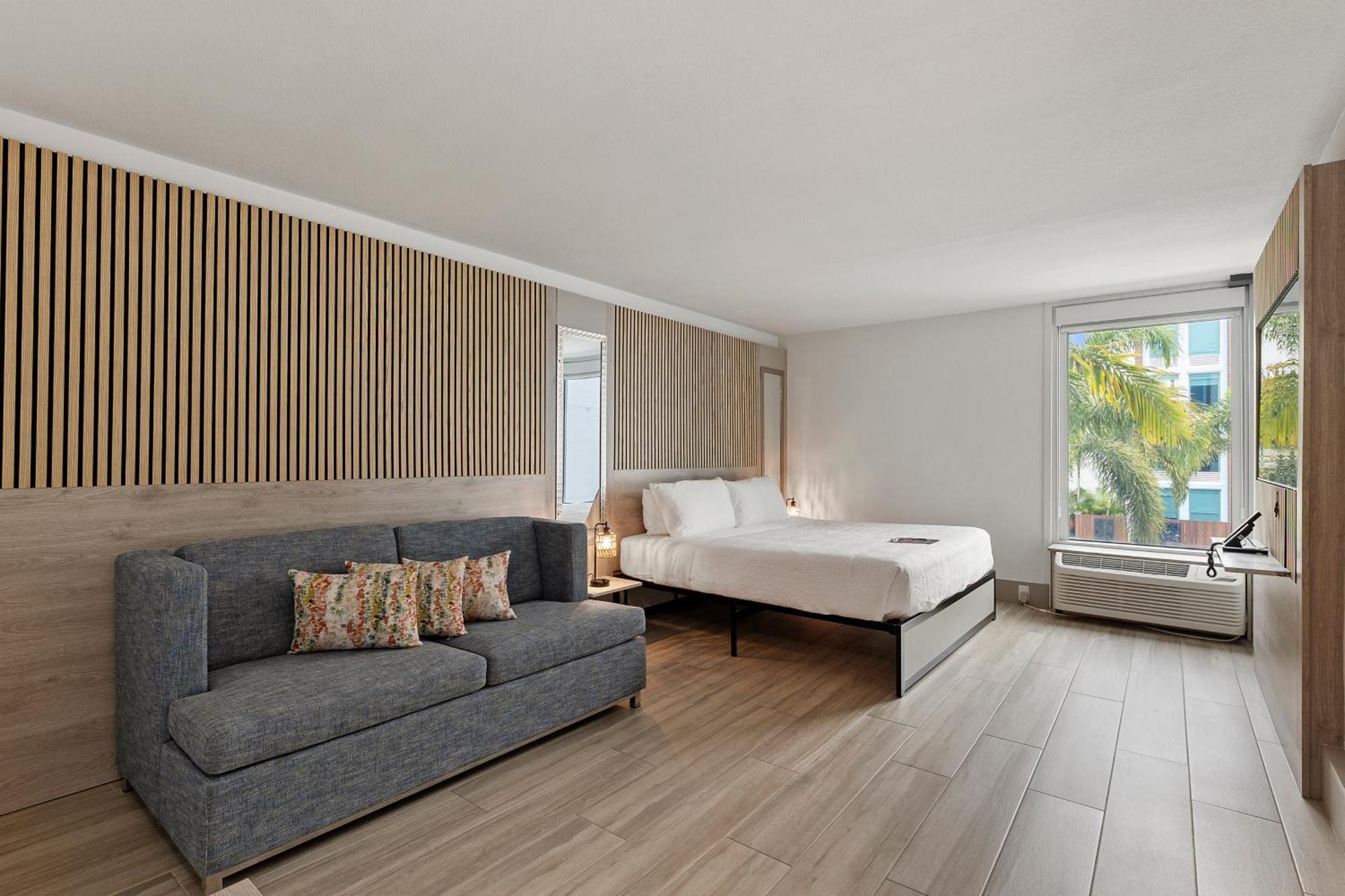 Superior Single Room,1698831393:JPEG