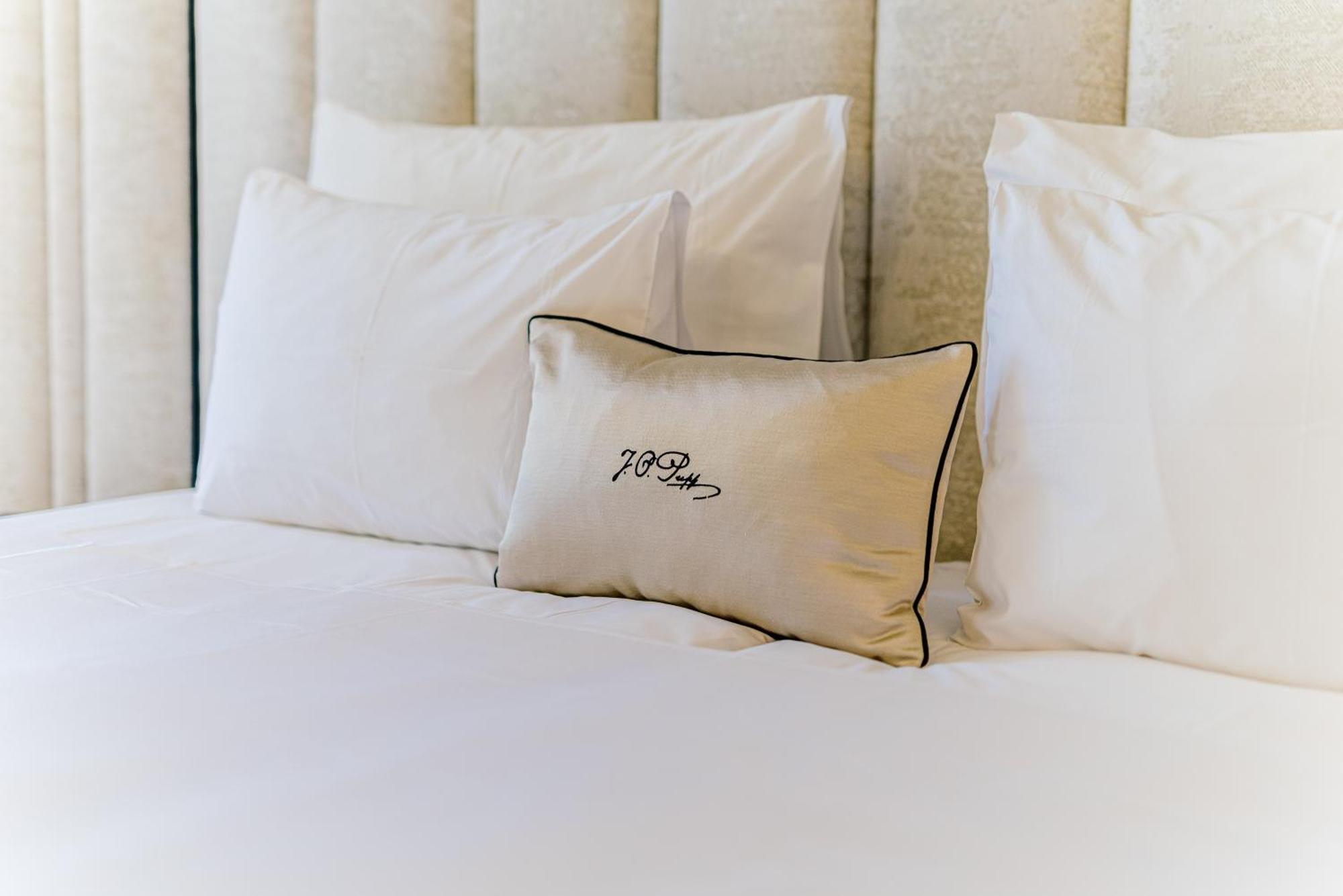 Heritage Suite with Wellness Access