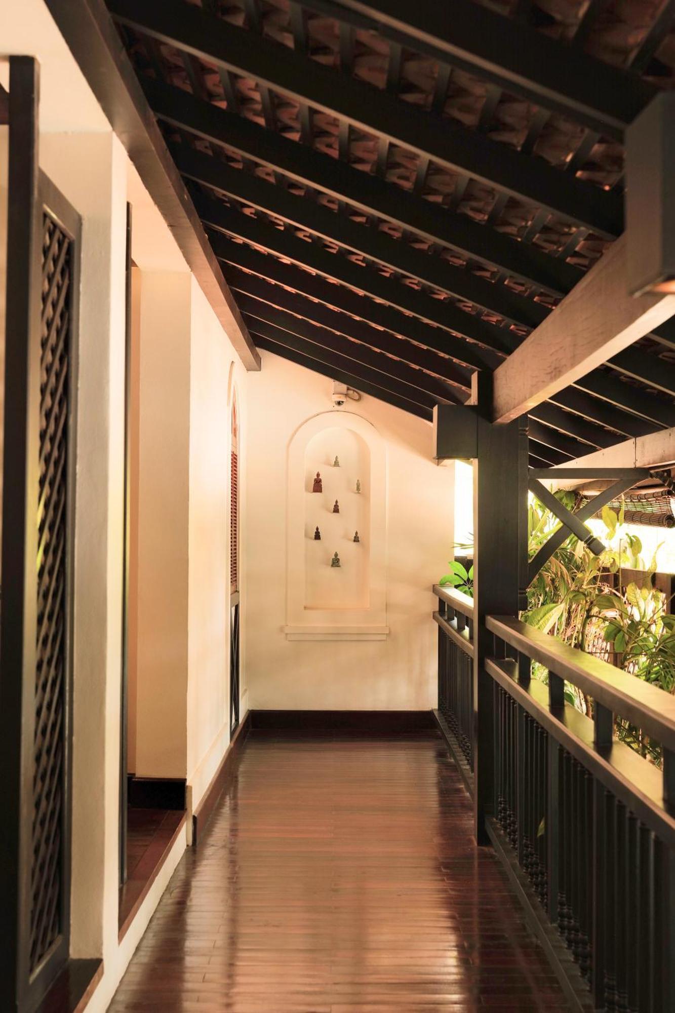 Phou Vao Grand Heritage Suite