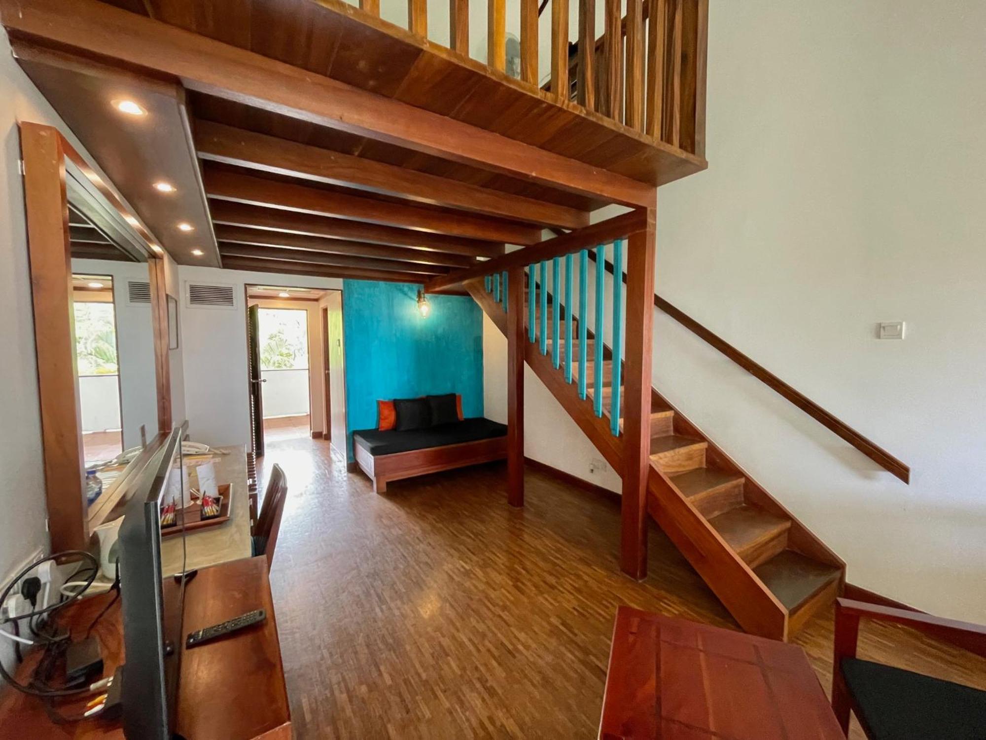 Duplex Quadruple Room