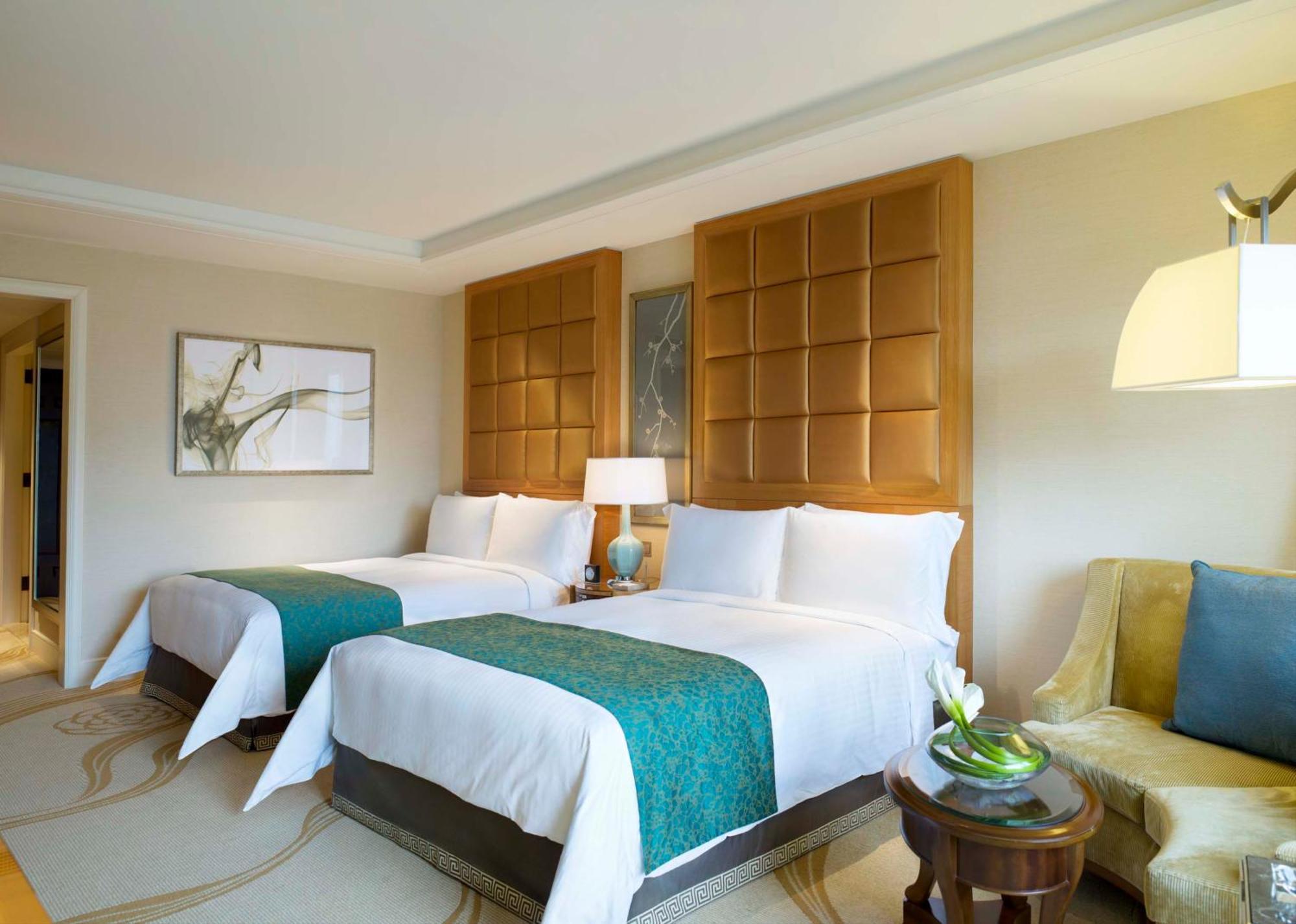 Deluxe Queen Room Two Queen Beds
