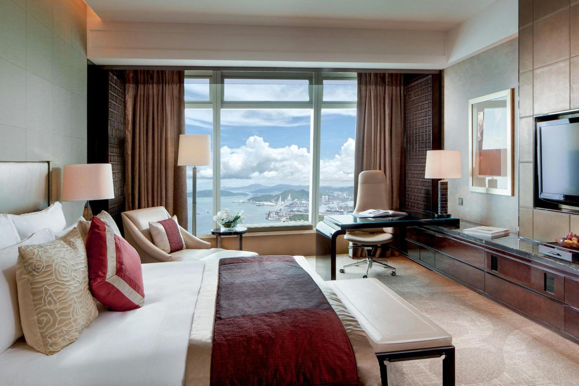 Deluxe Seaview King Room