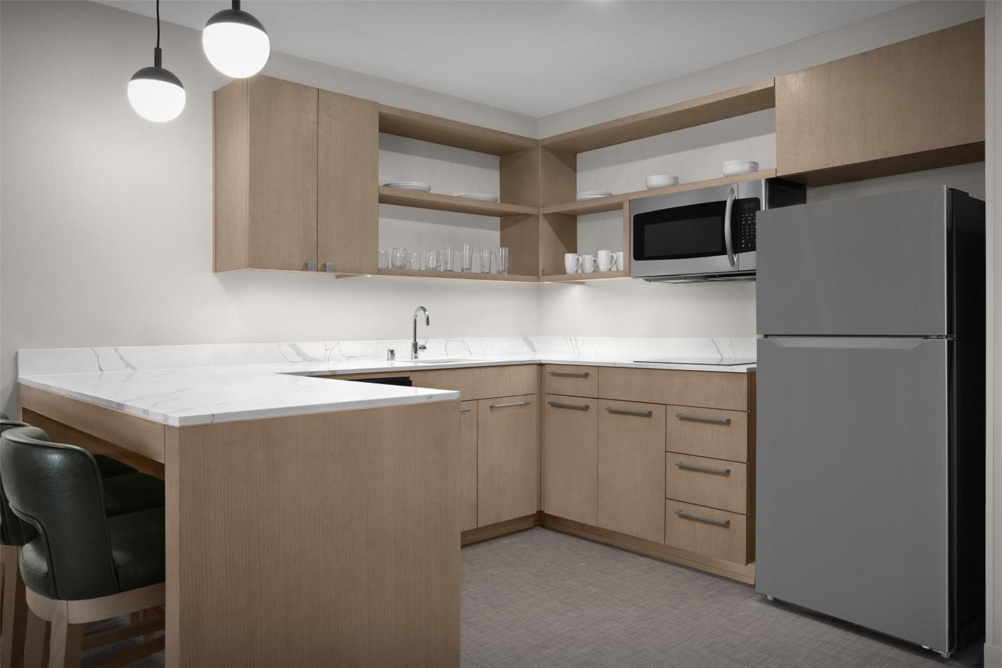 One-Bedroom King Suite