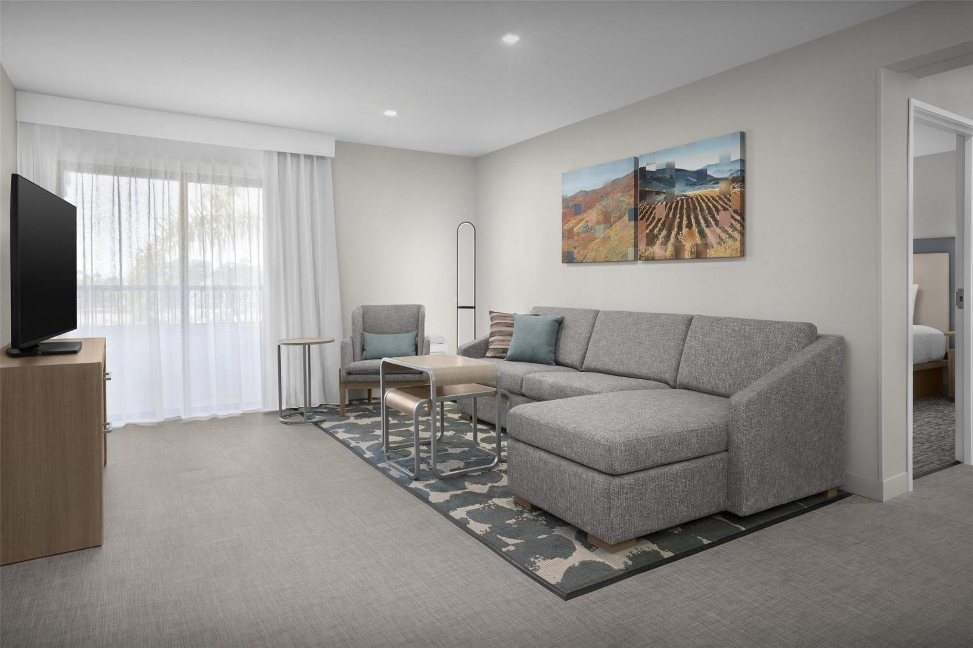 One-Bedroom King Suite
