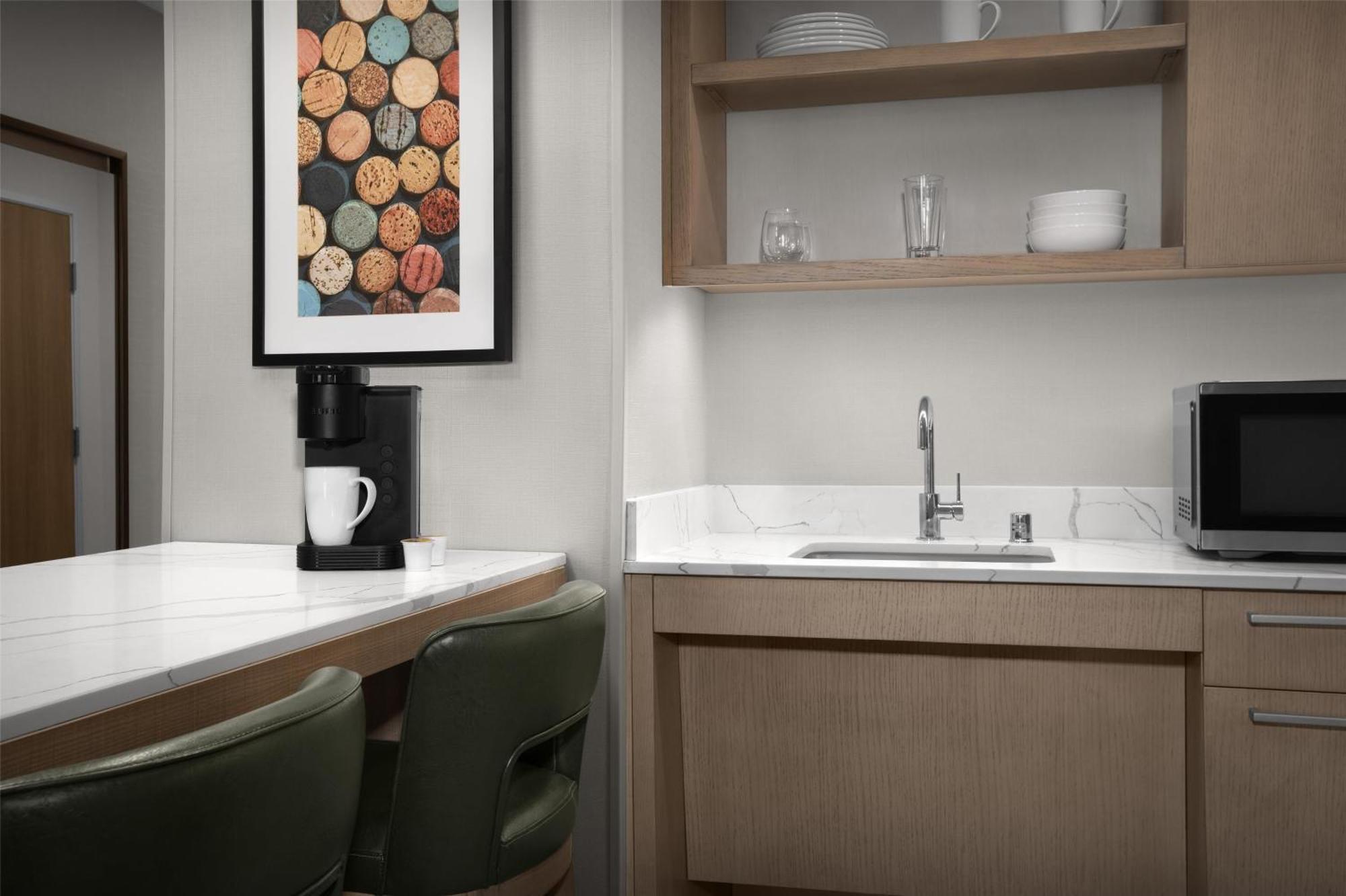 King Studio Suite