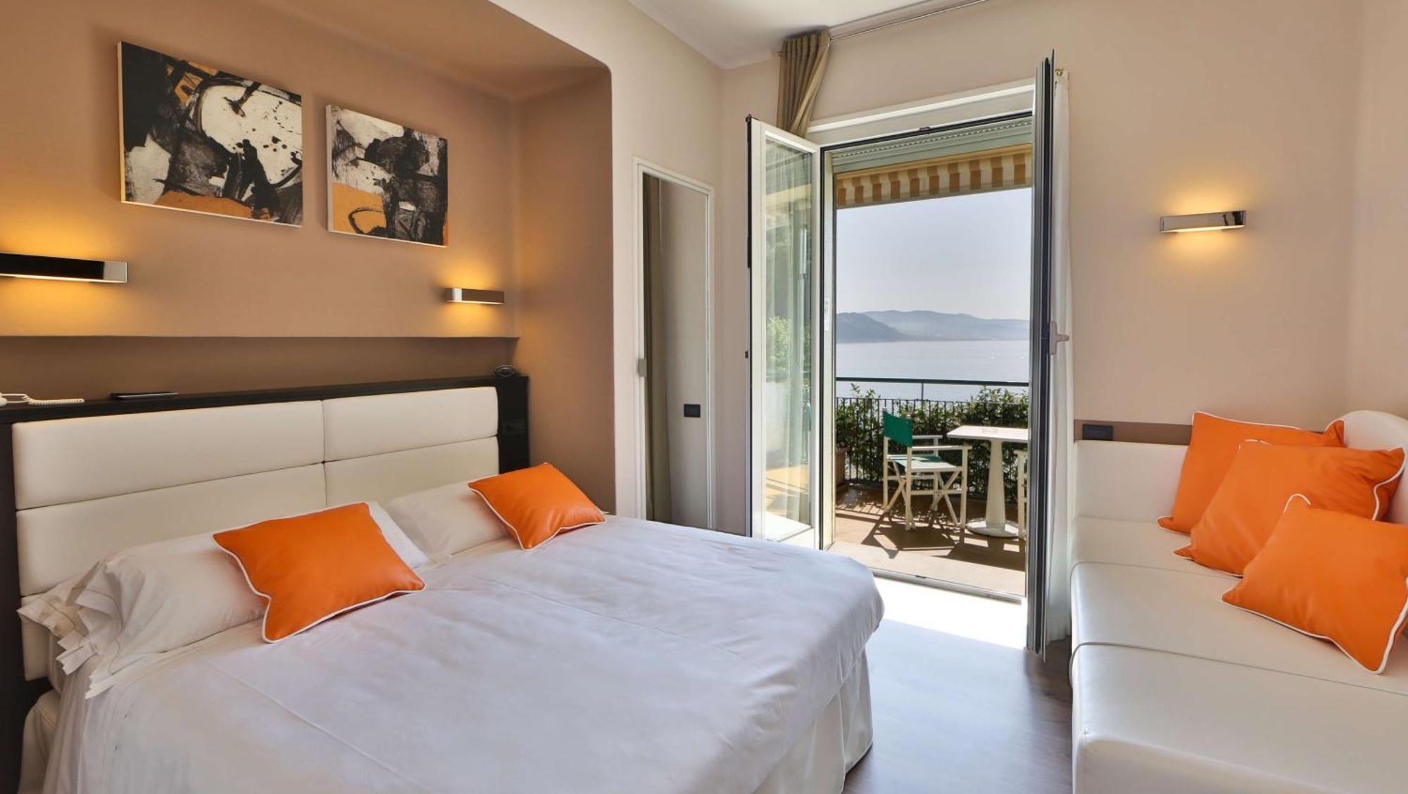 Queen Room Terrace Sea View