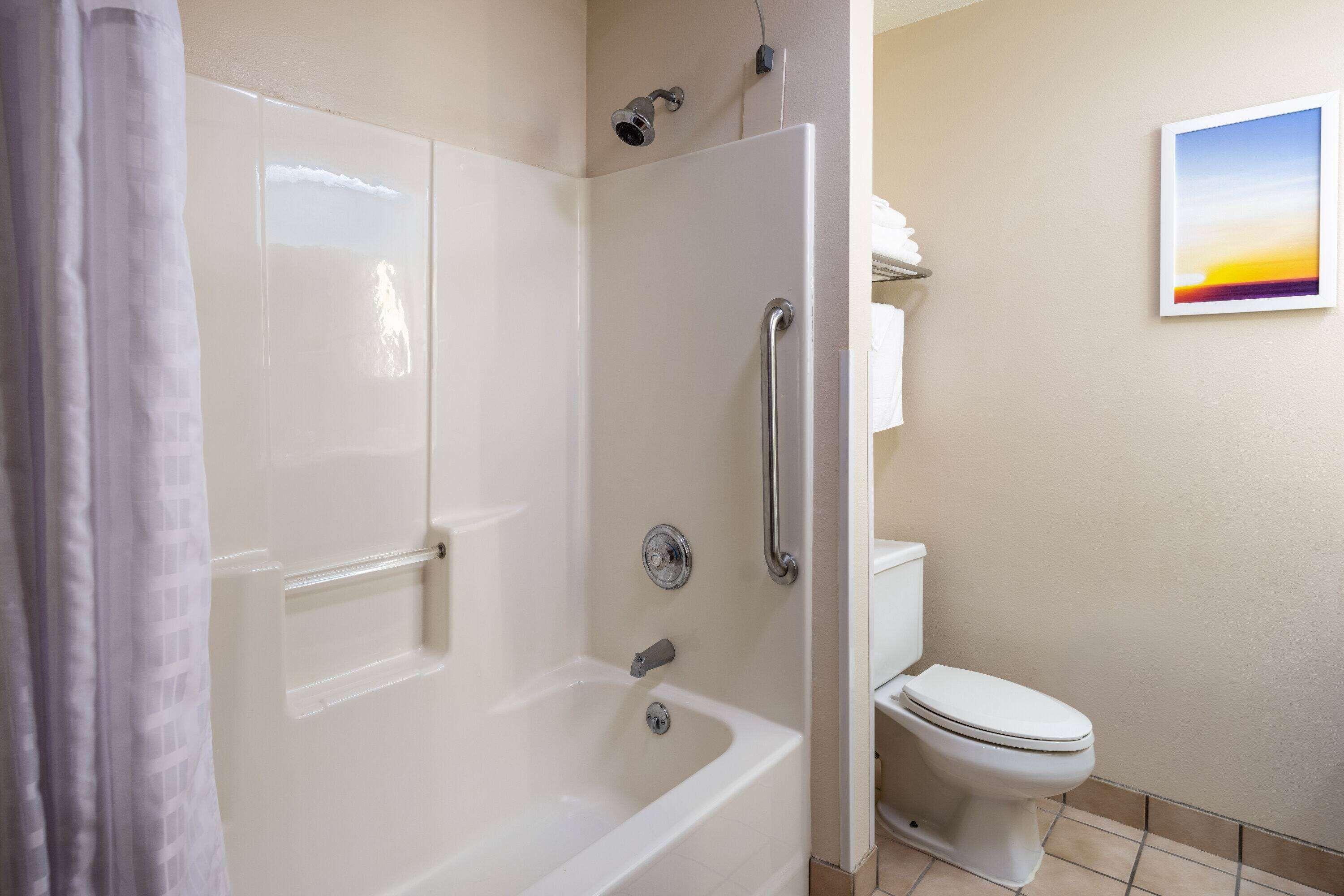 King Suite with Spa Bath