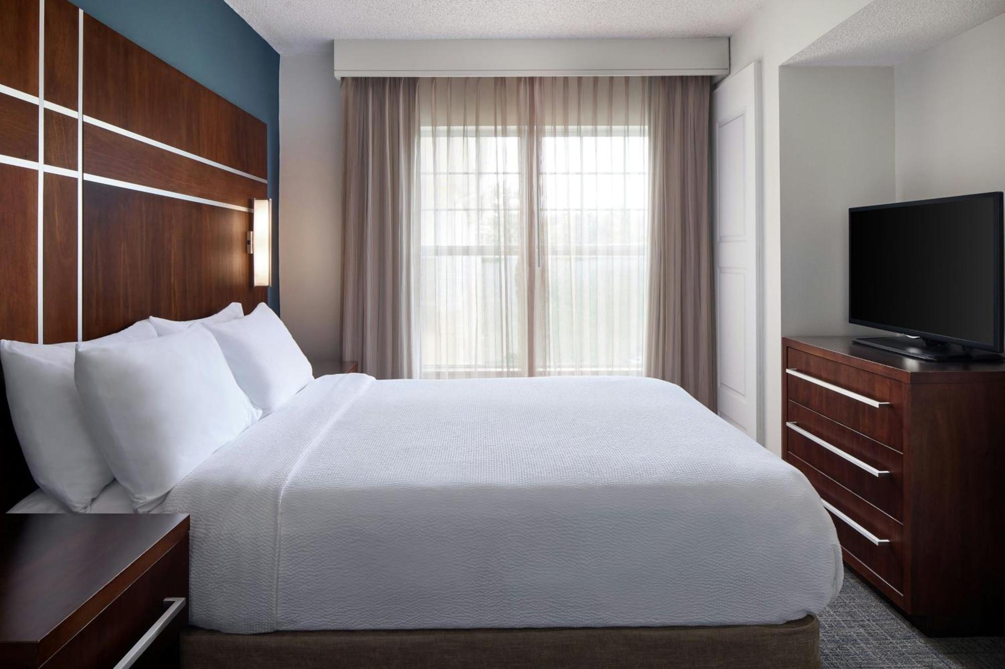 Executive King Suite