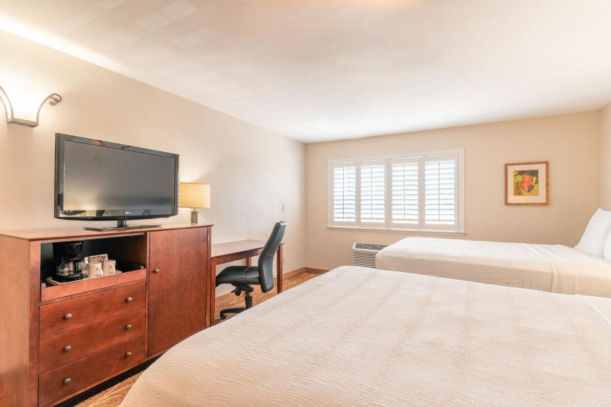 Queen Room