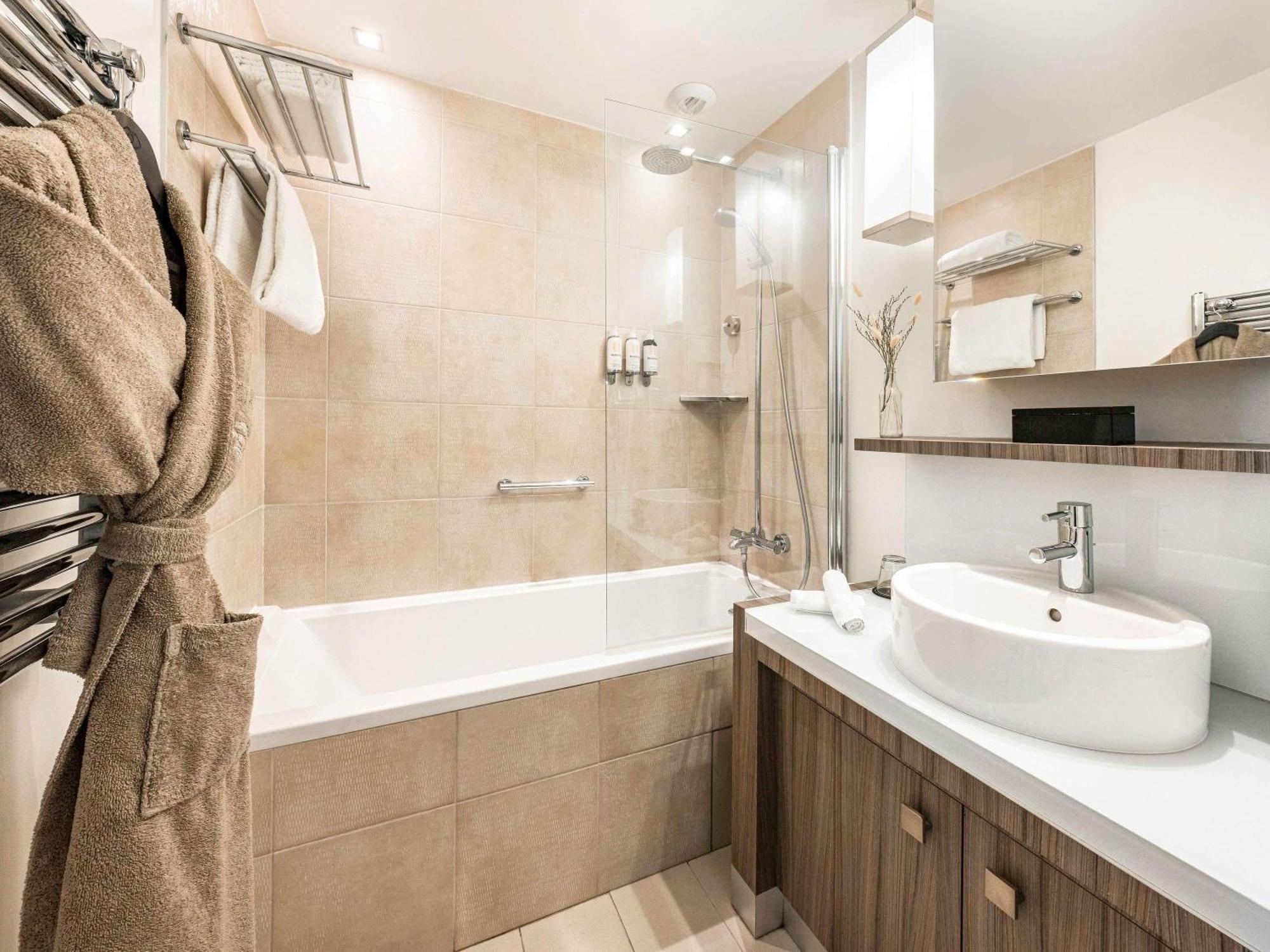 Superior Zweibettzimmer mit Balkon – zur Meerseite