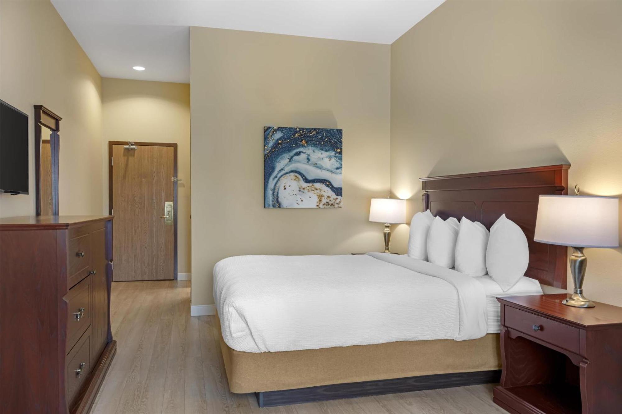 Queen Room