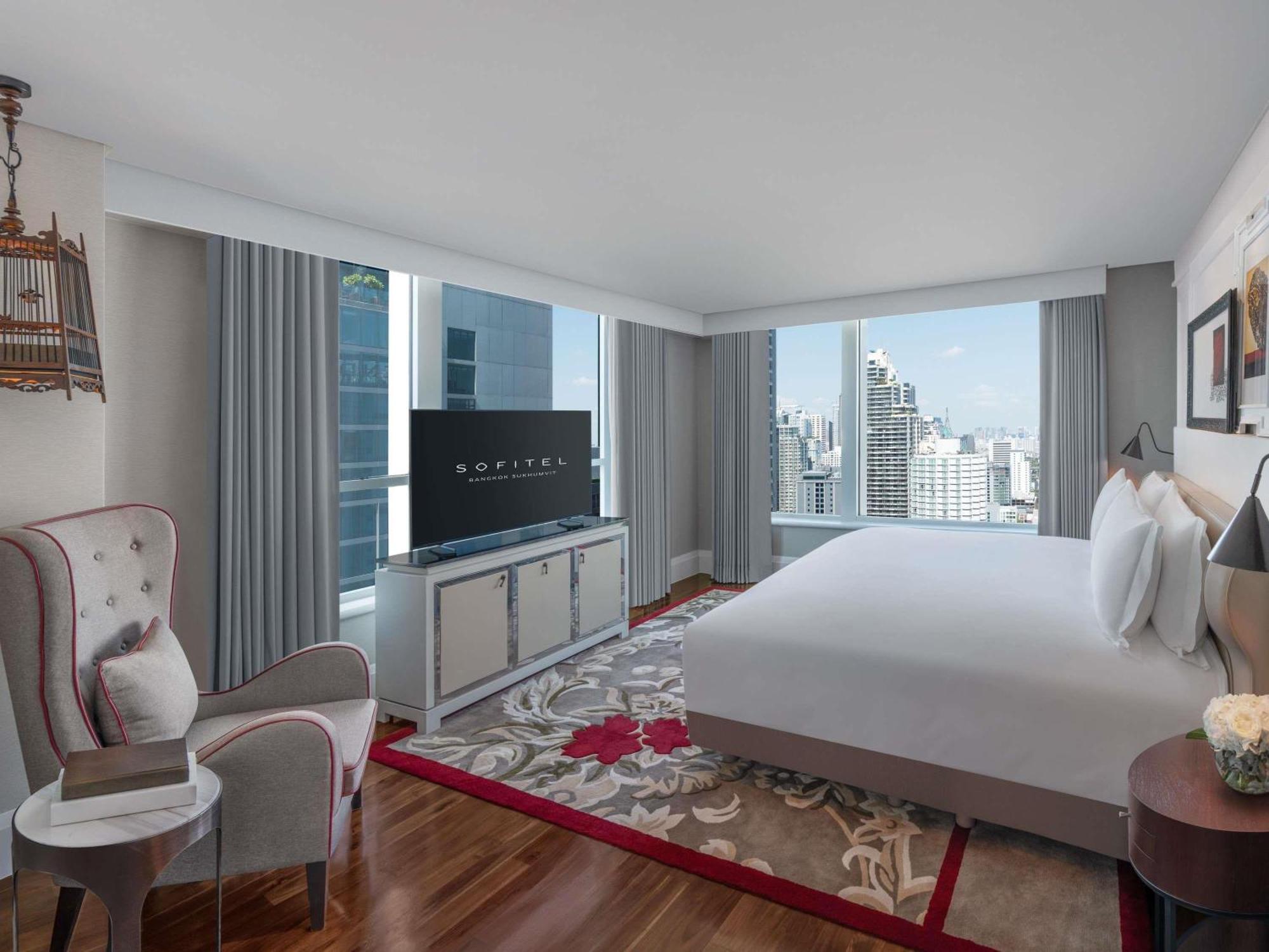 Opera King Suite Club Access,1771566837:JPEG