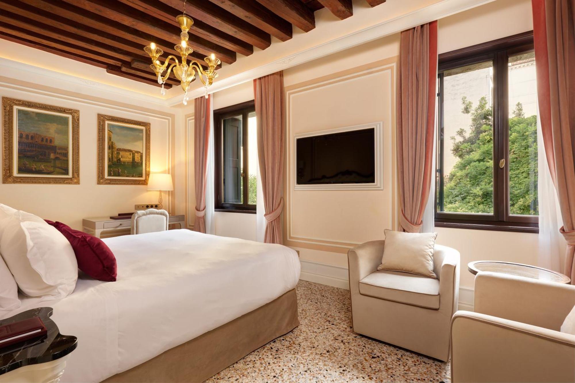 Premier Double Room Garden View