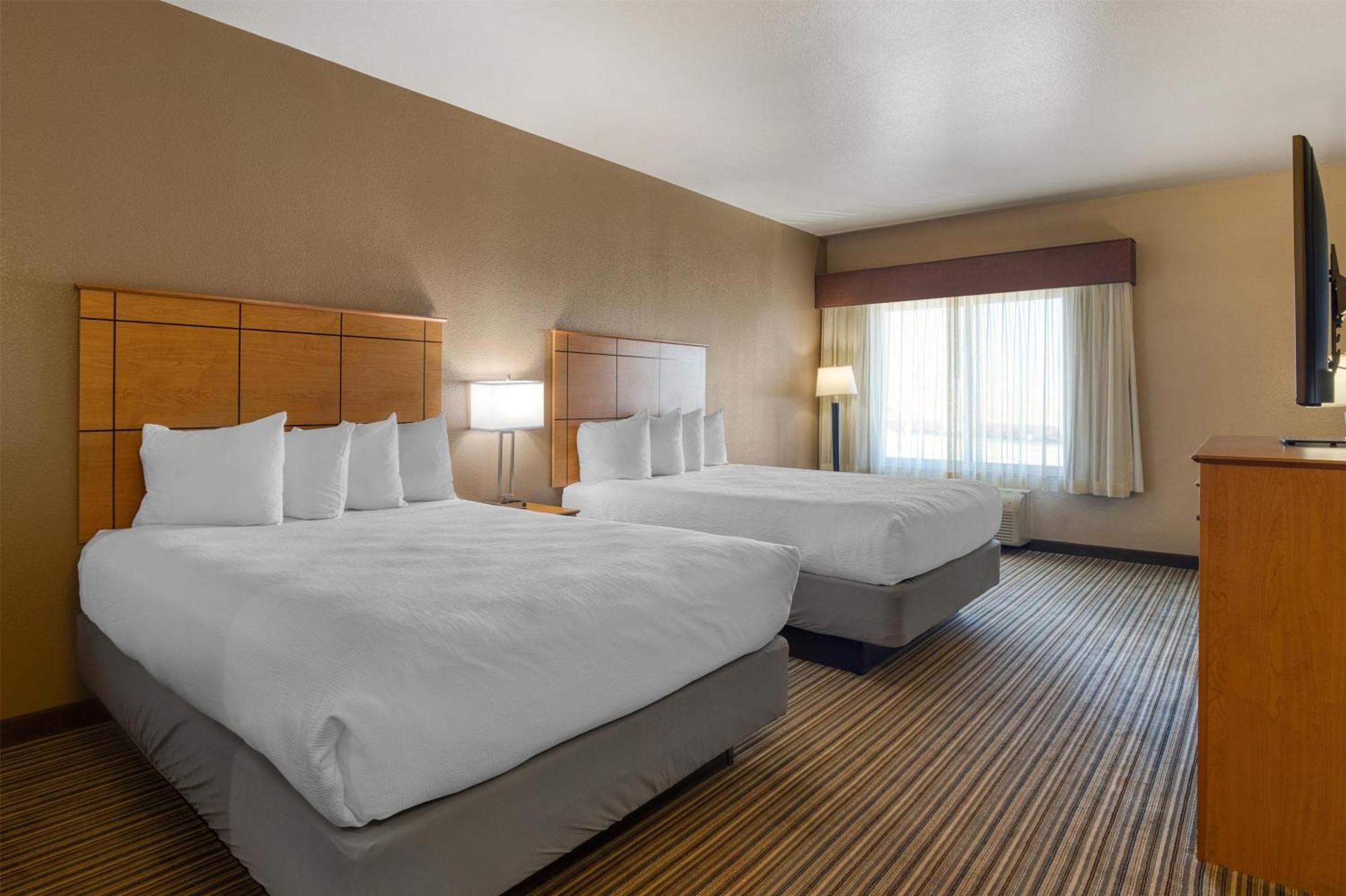 Queen Room with Two Queen Beds - Non-Smoking