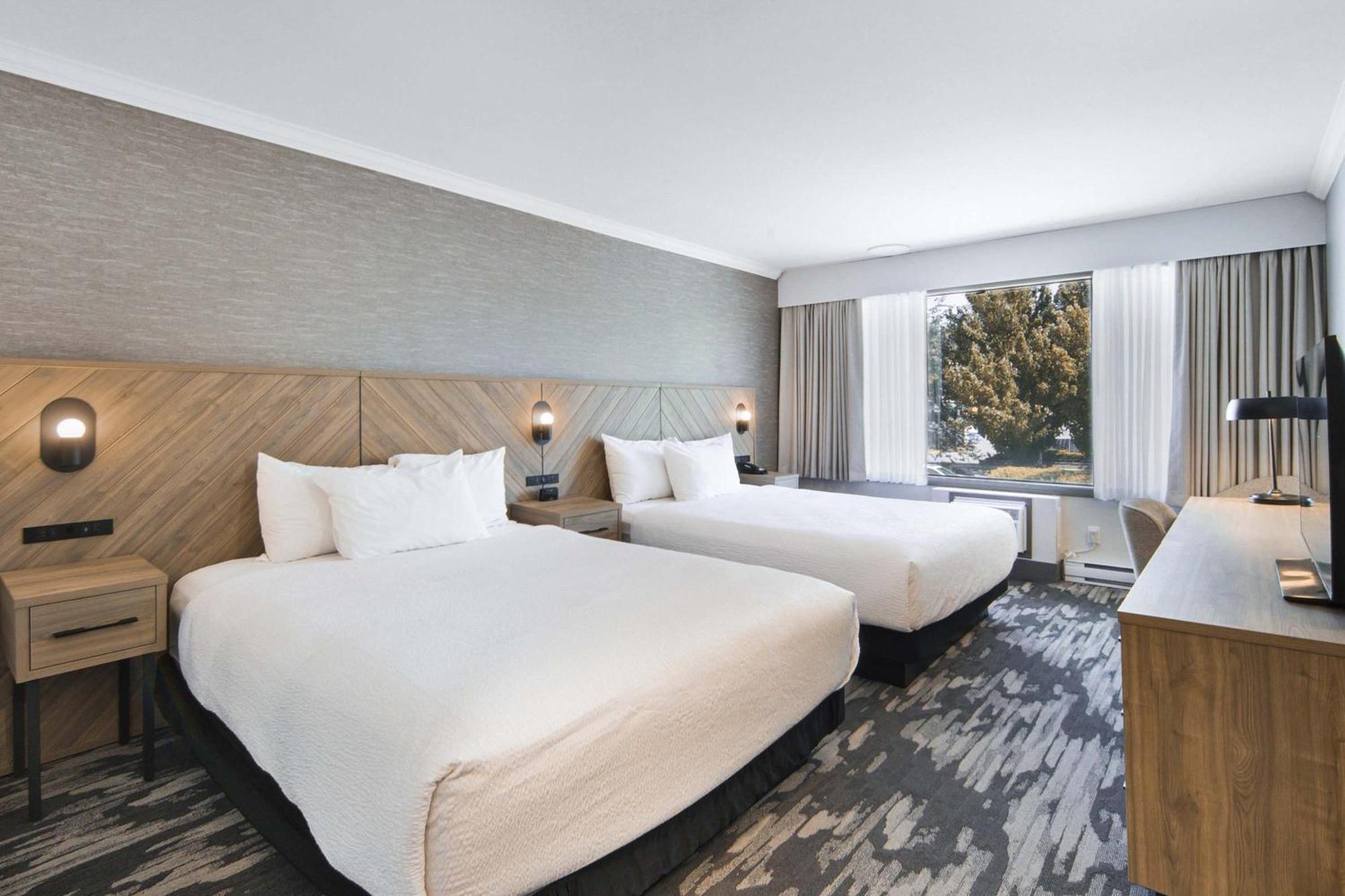 Standard Room, 2 Queen Beds, Atrium Building