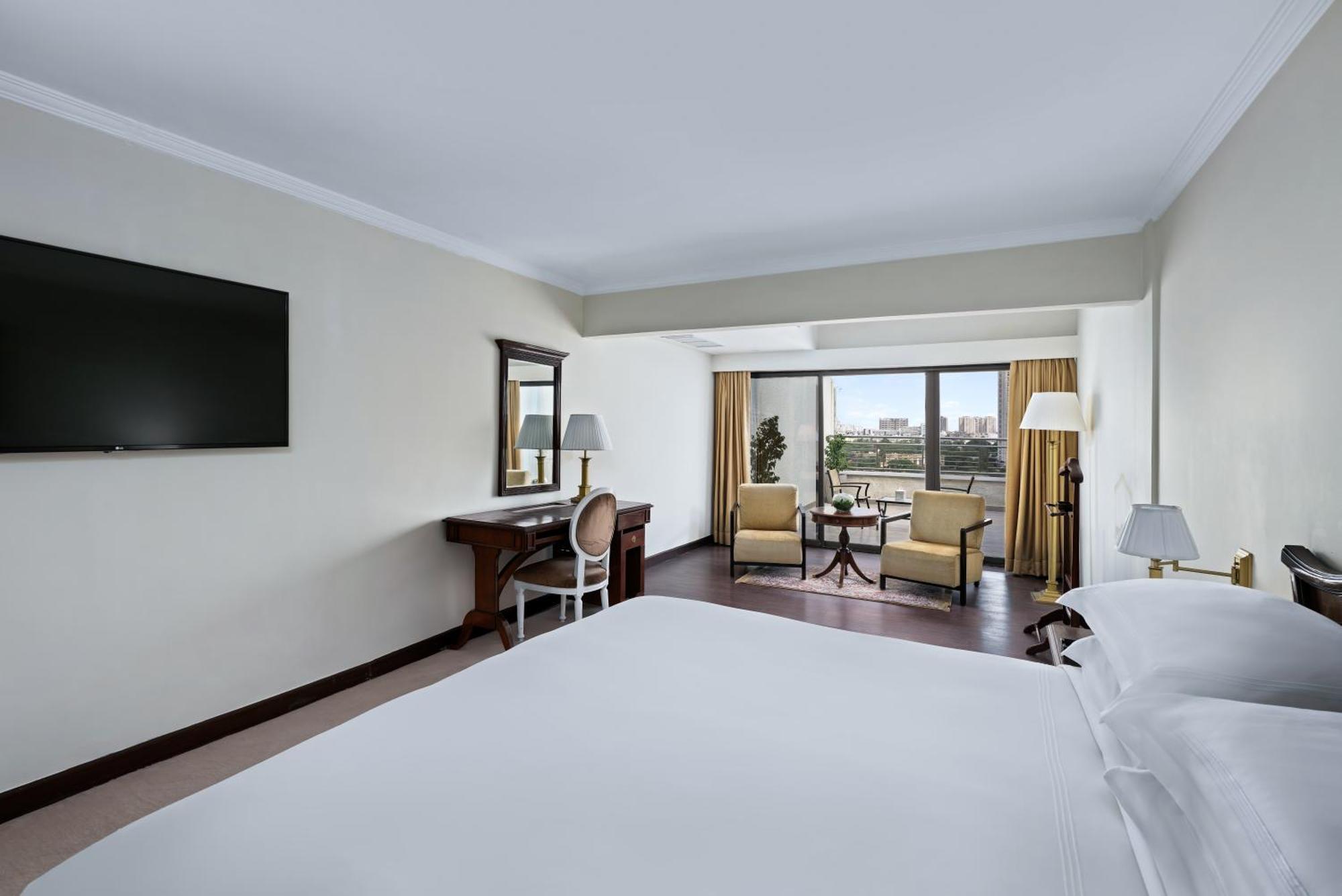 Panorama Suite, Executive lounge access, 1 Bedroom Suite