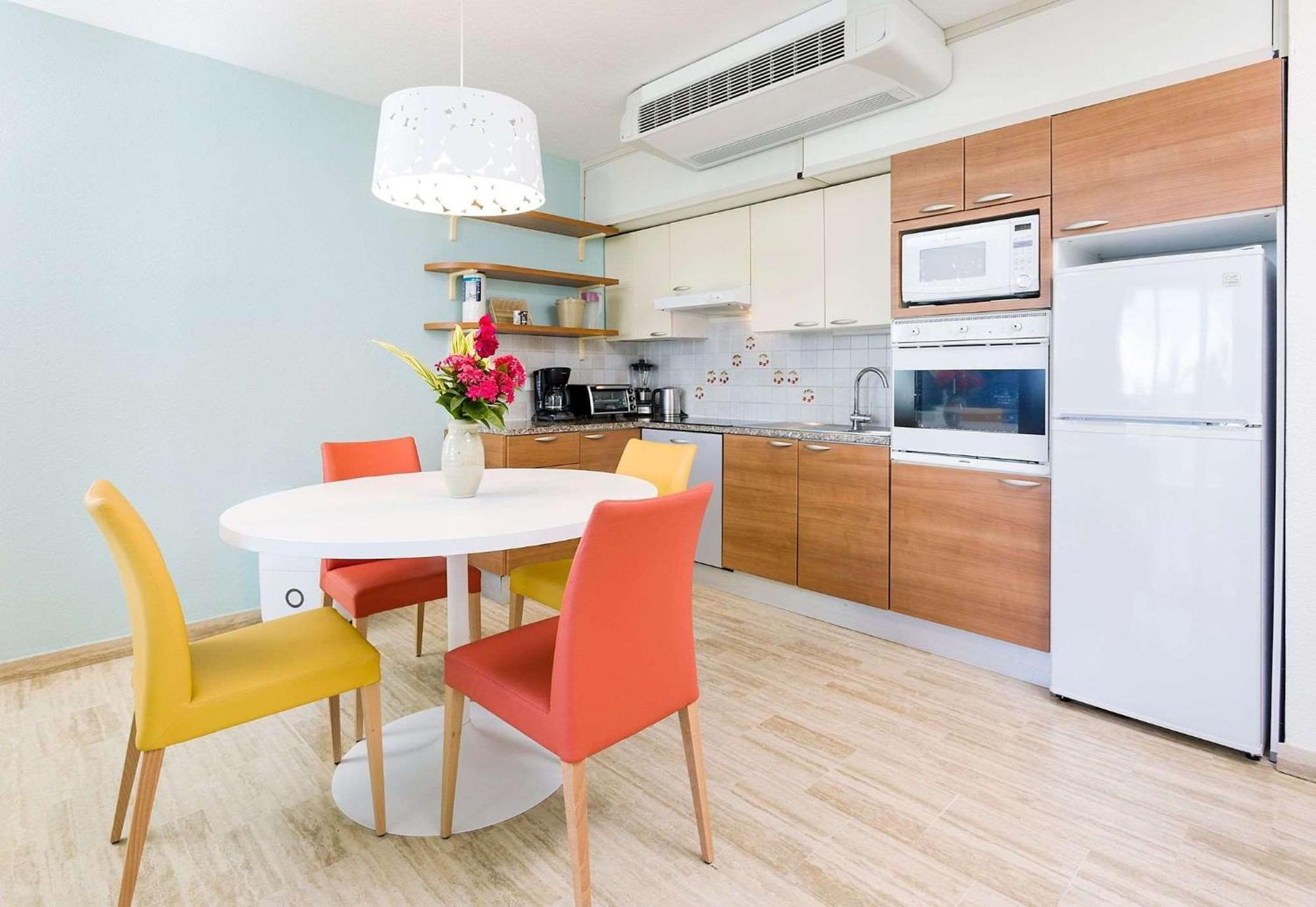 One-Bedroom Suite