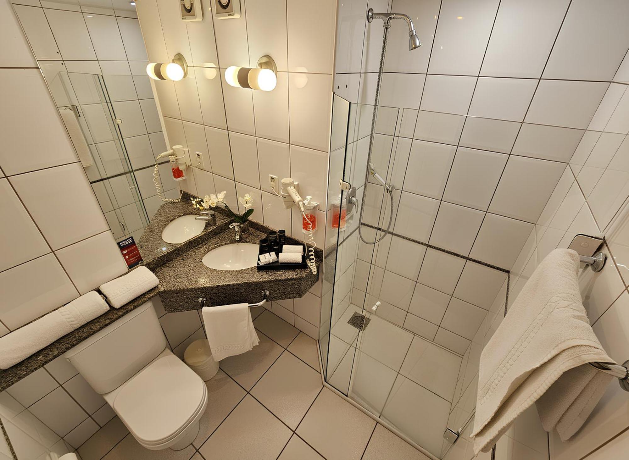Quarto Triplo Superior