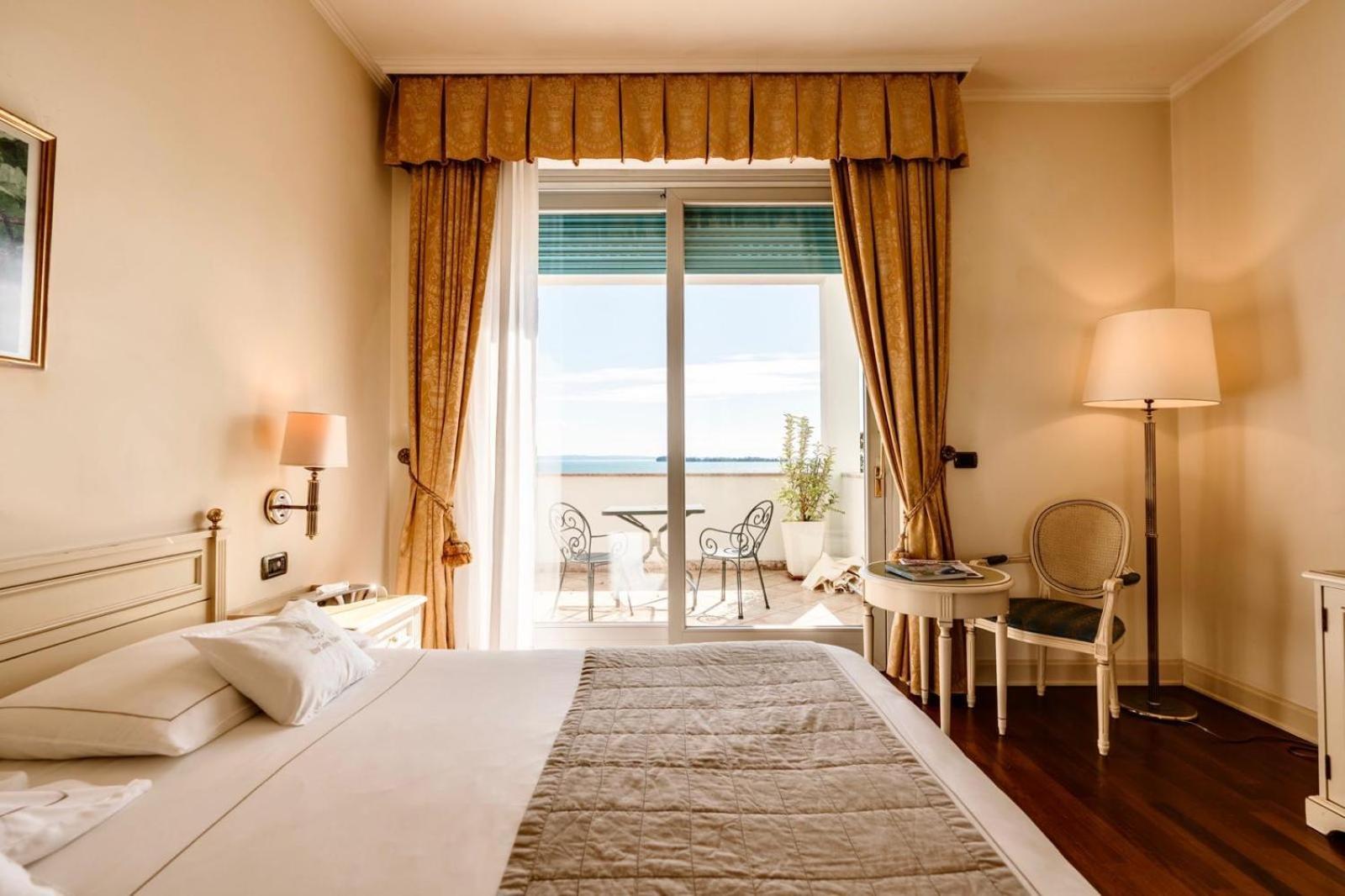 Panoramic Room Balcony,1742589860:JPEG