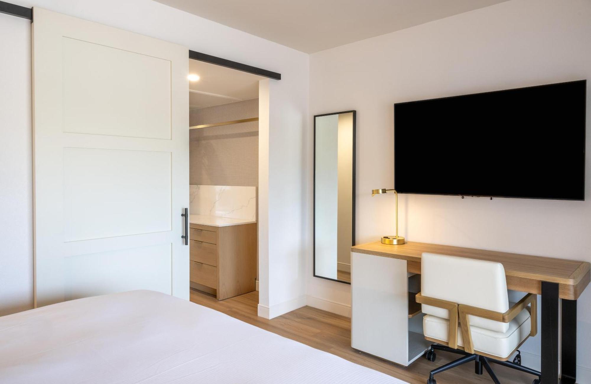 One-Bedroom Suite, 2 Queen Beds