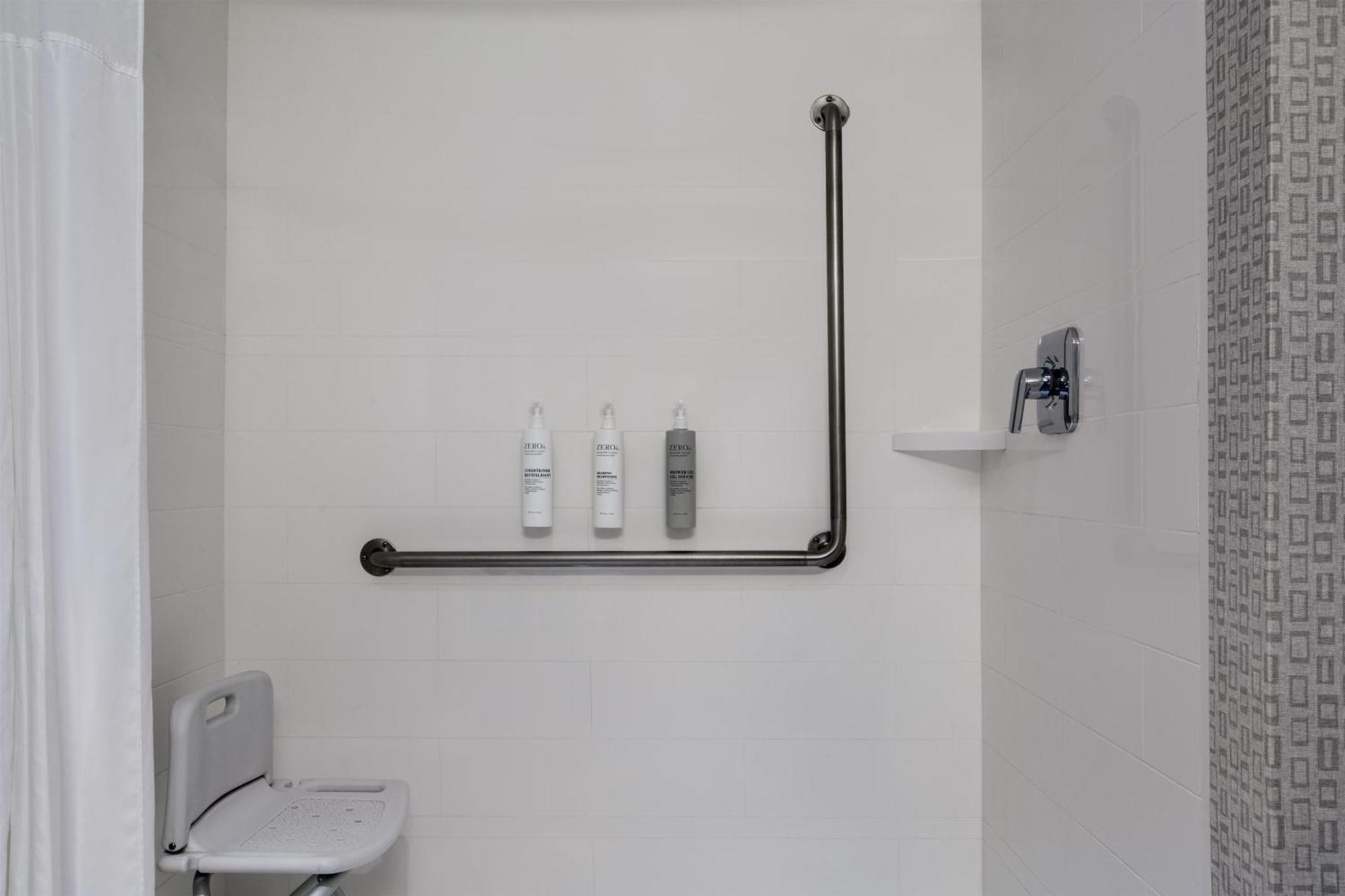 King Room - Disability Access/Non-Smoking
