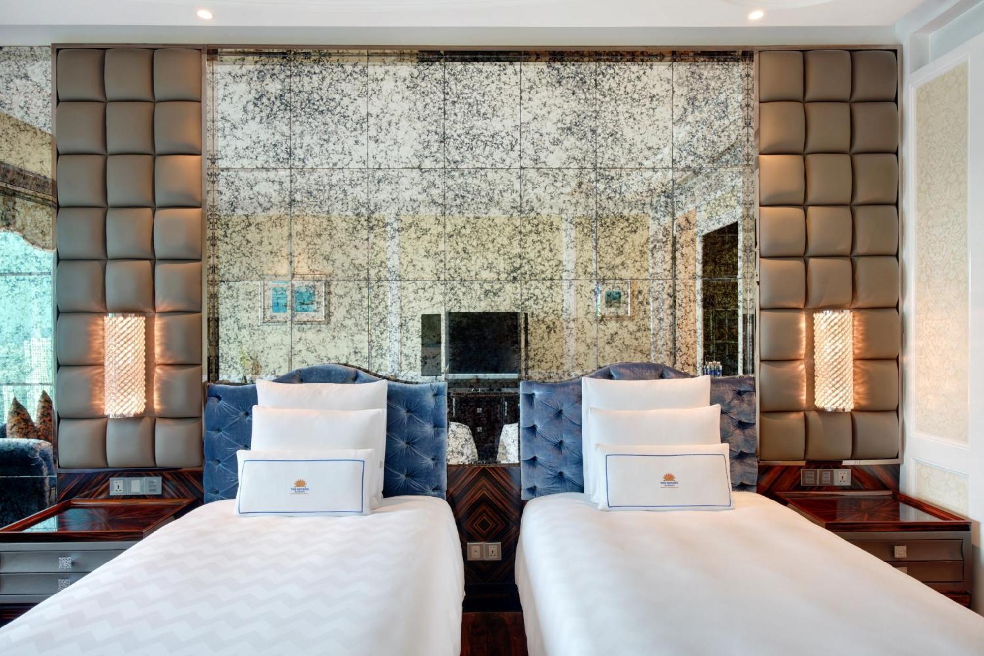 Deluxe Twin Room High Floor