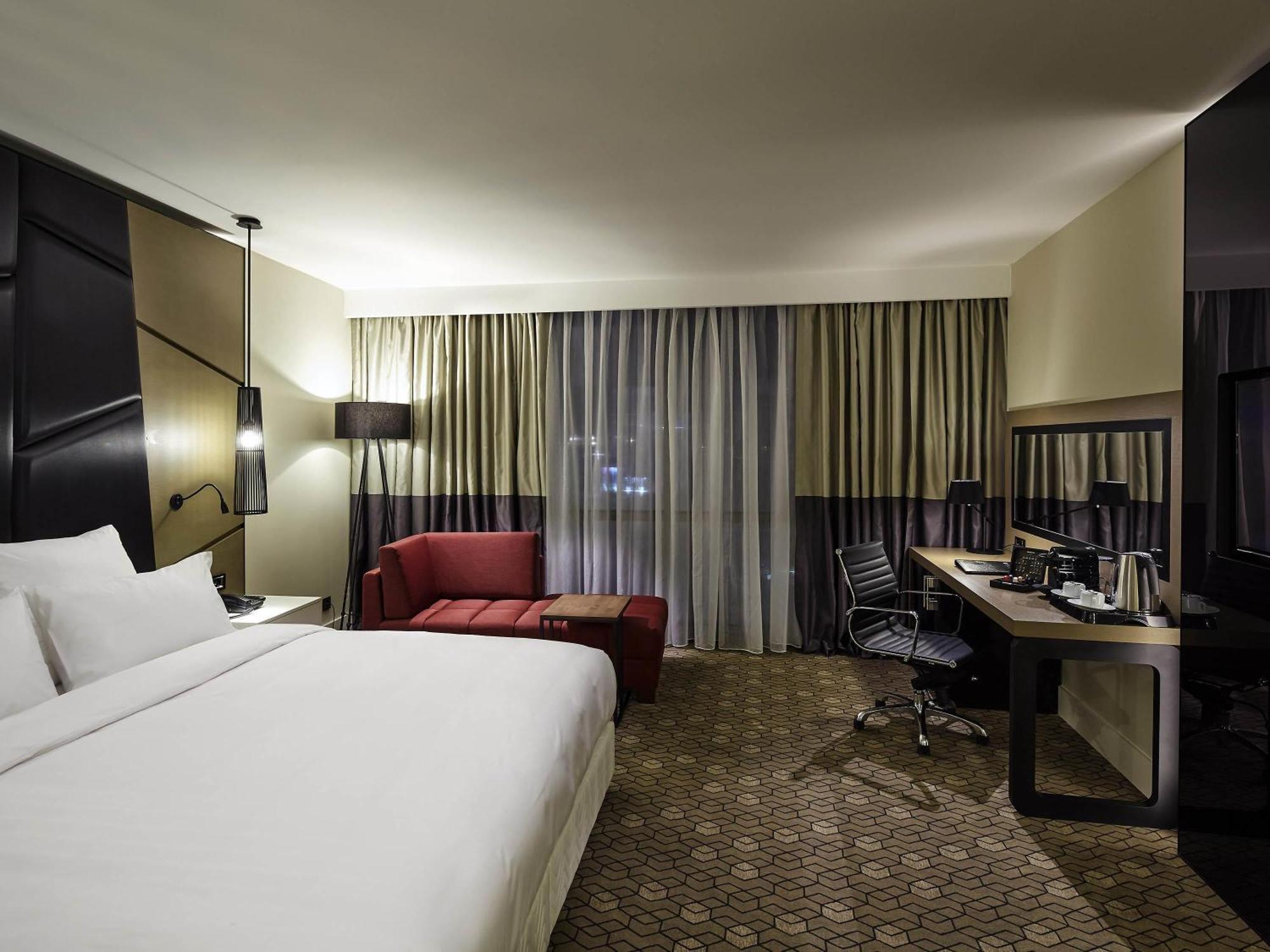 Deluxe Room with King Bed - City View