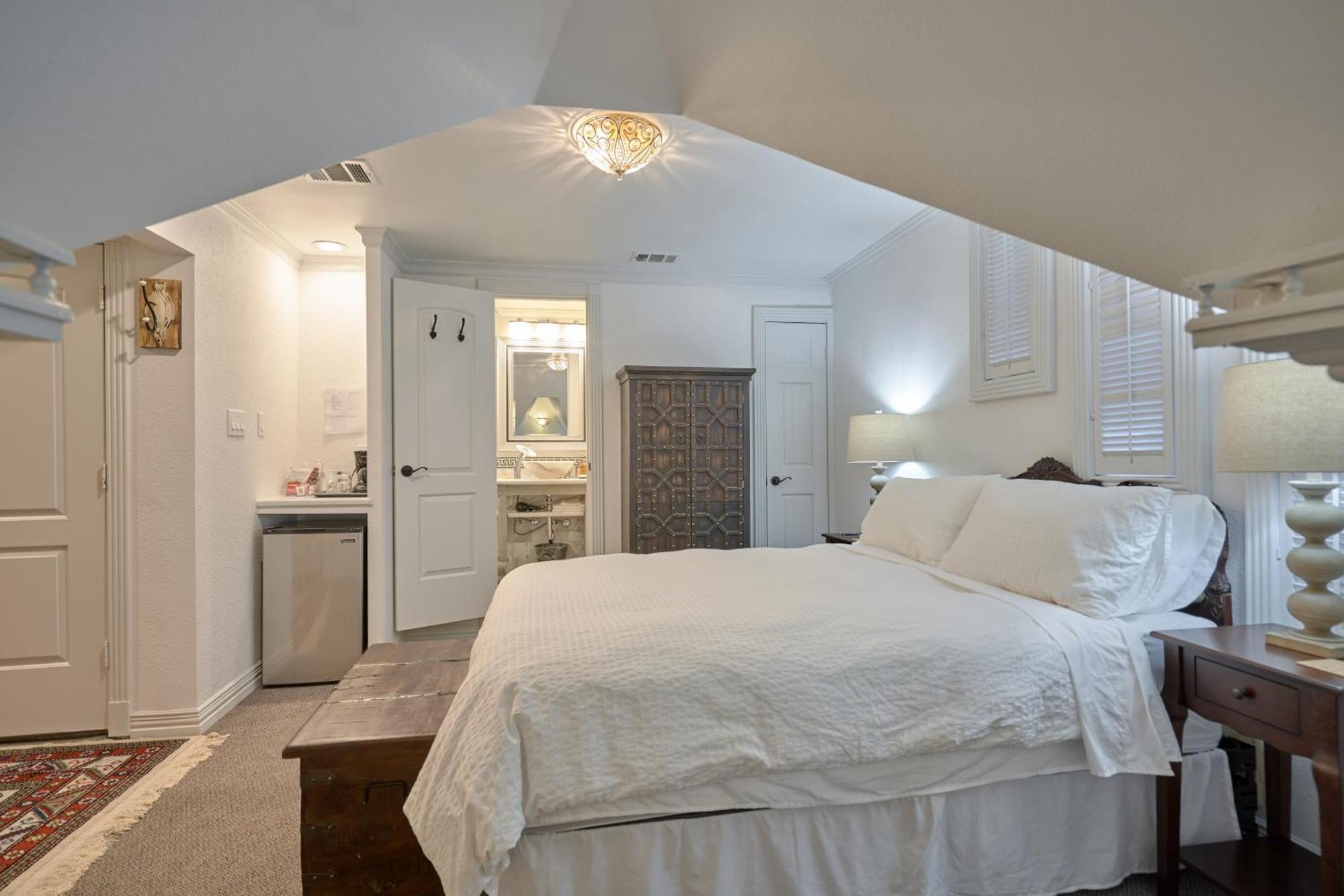 Fairy Tale Tower Suite