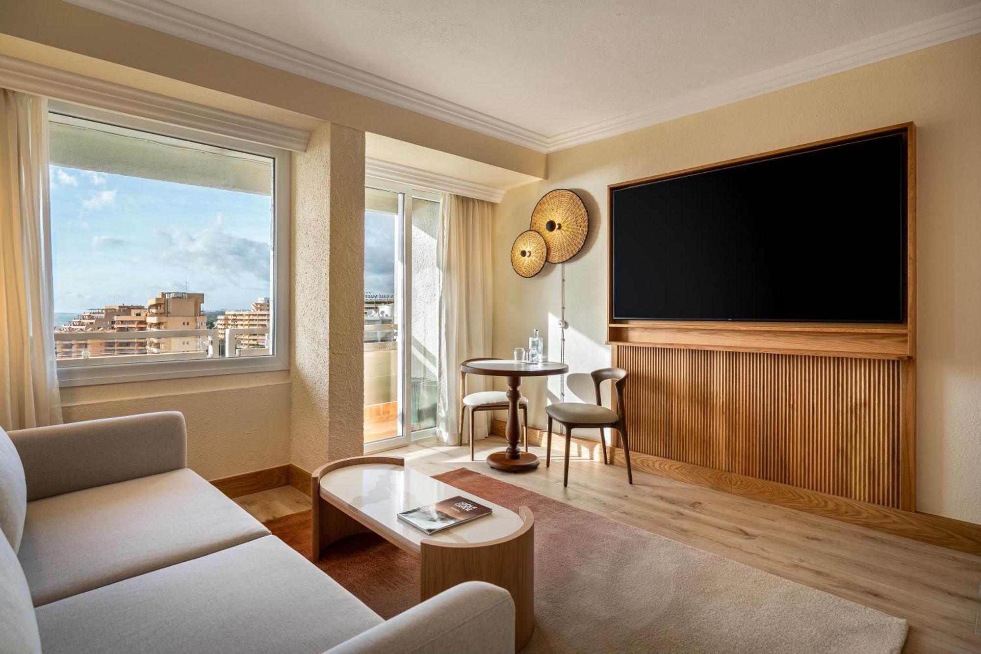 One Bedroom Family Suite