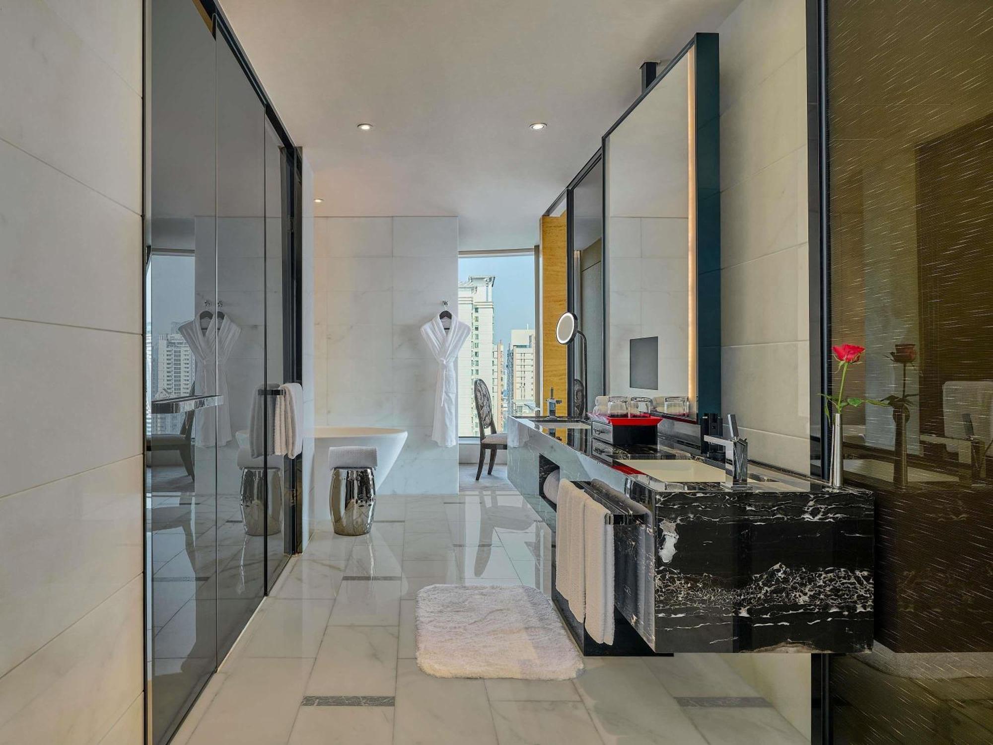Artist Suite