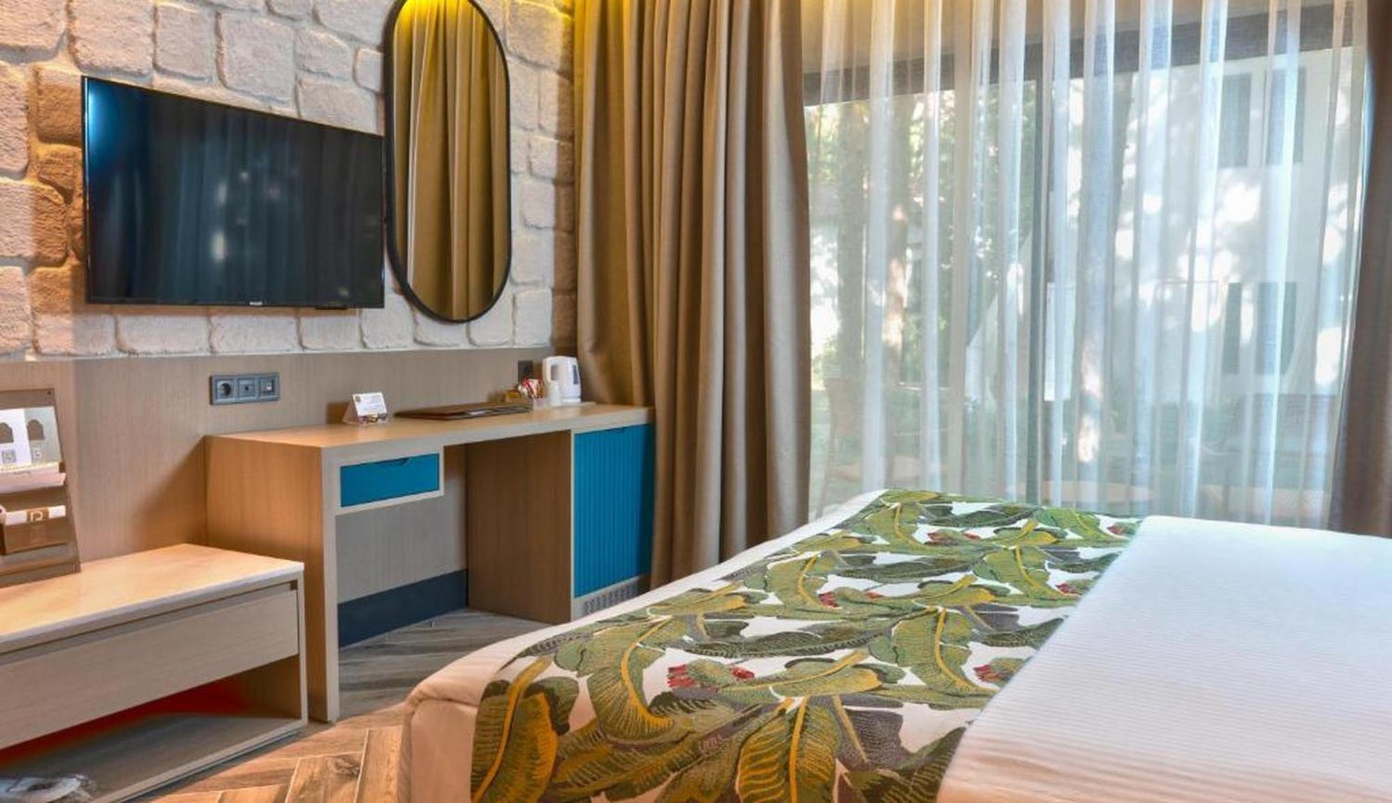 Double Room Garden View