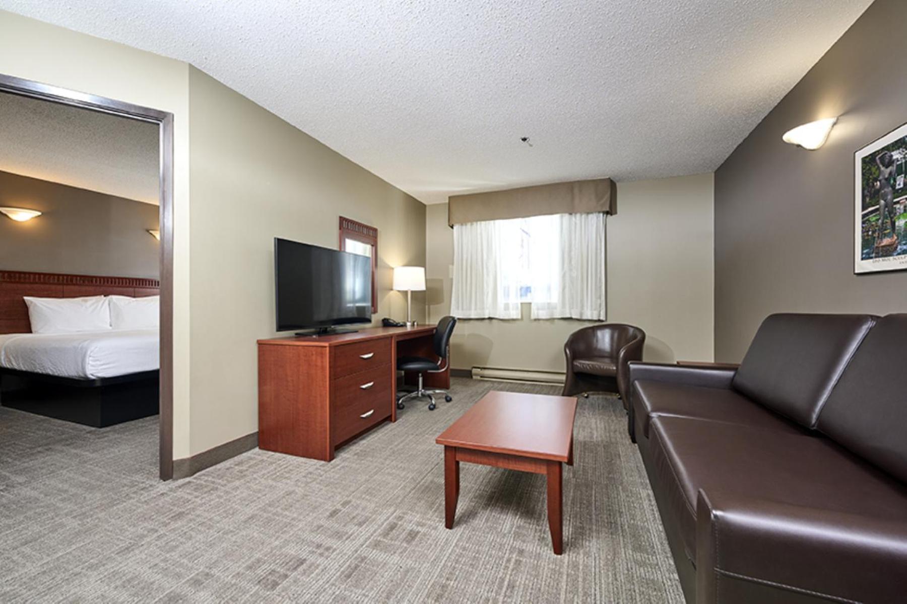 King Suite with Sofa Bed
