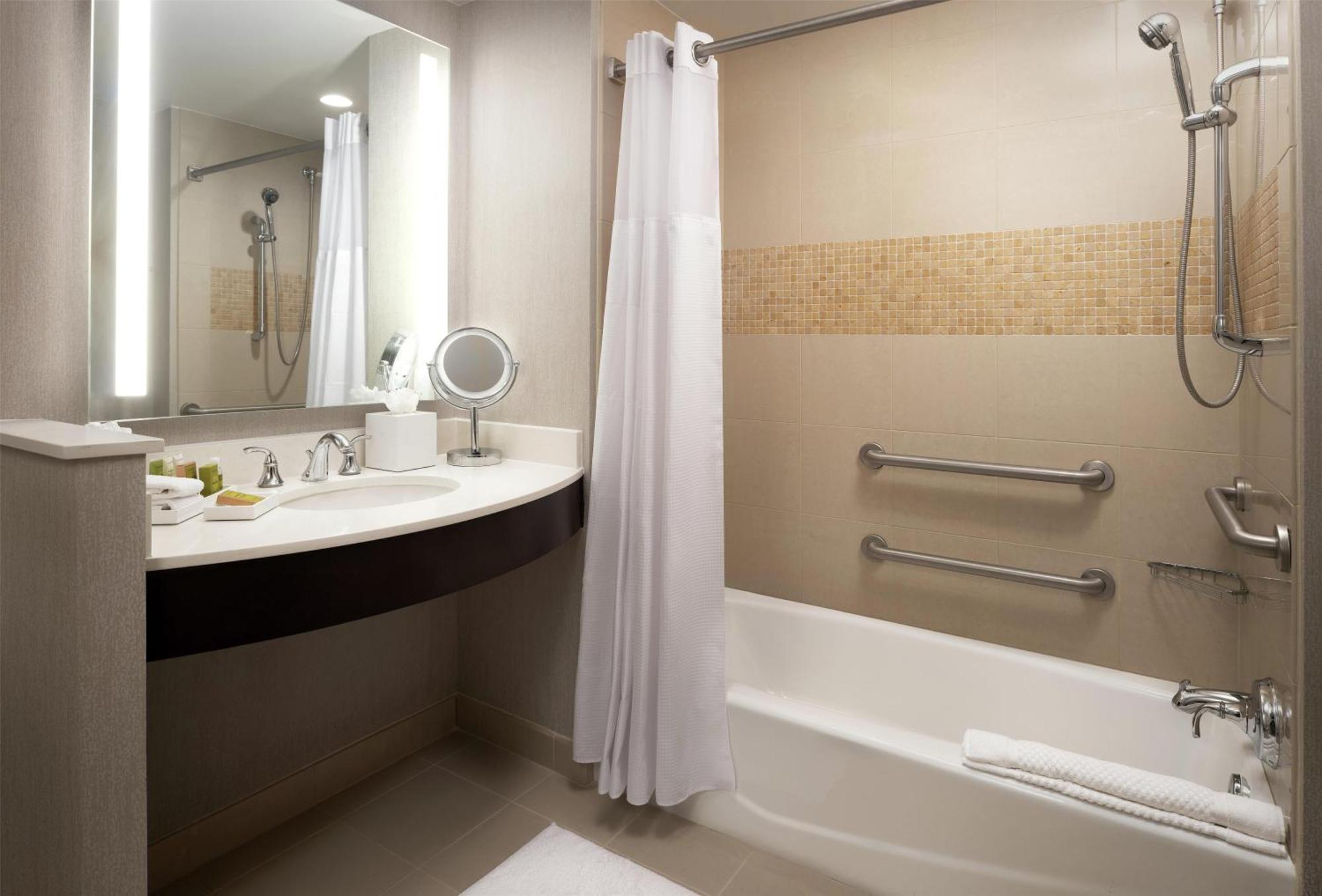Quarto King com Banheira - Acessível para Hóspedes com Mobilidade Reduzida