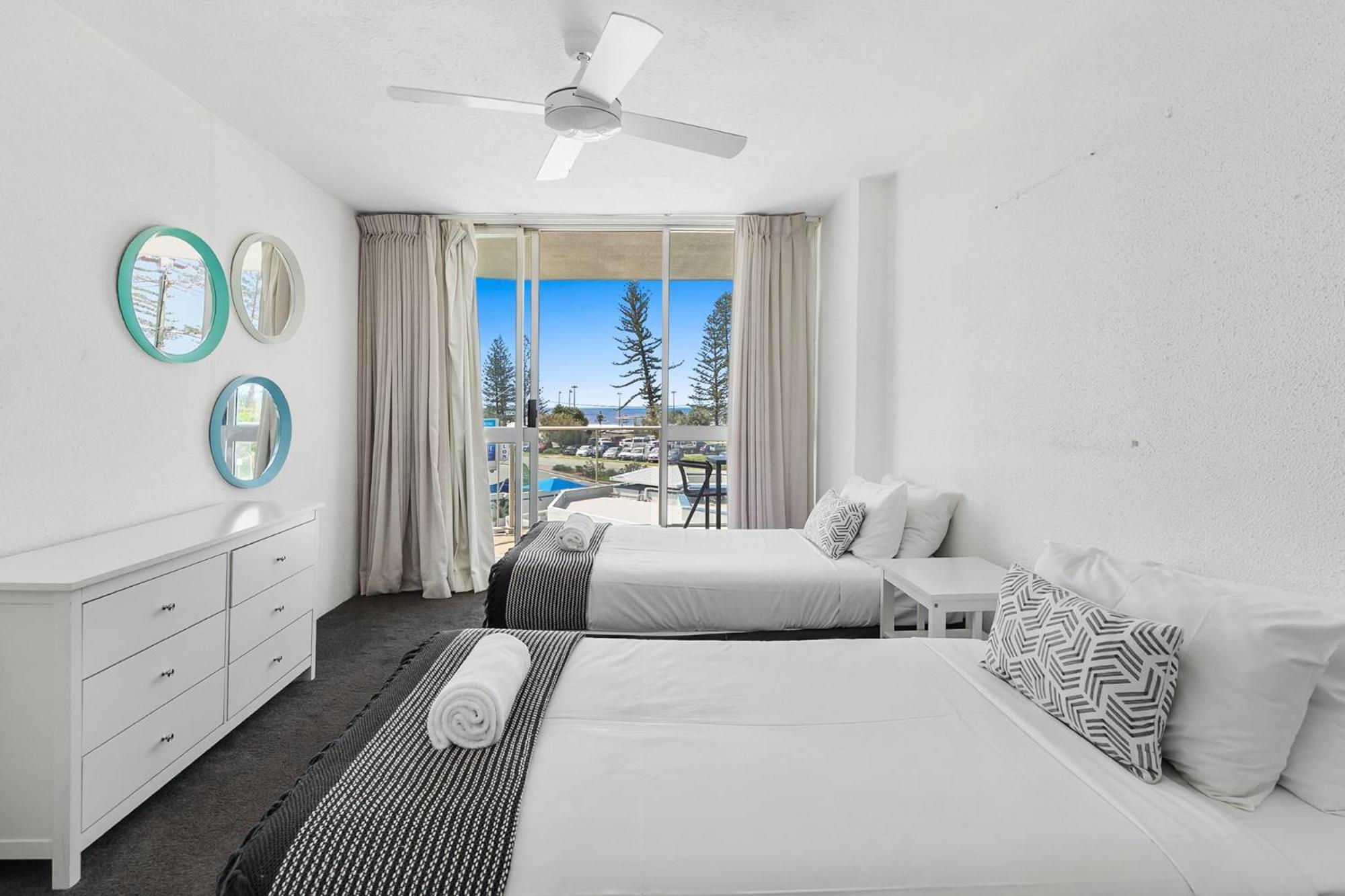 Beachside Superior Apartment