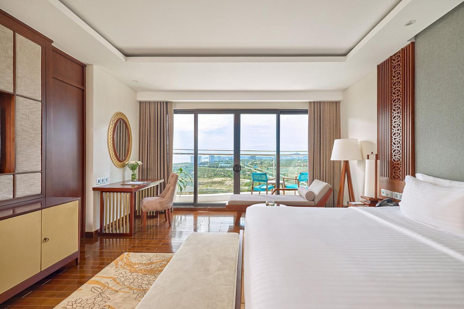 Deluxe Room with Seaview Balcony