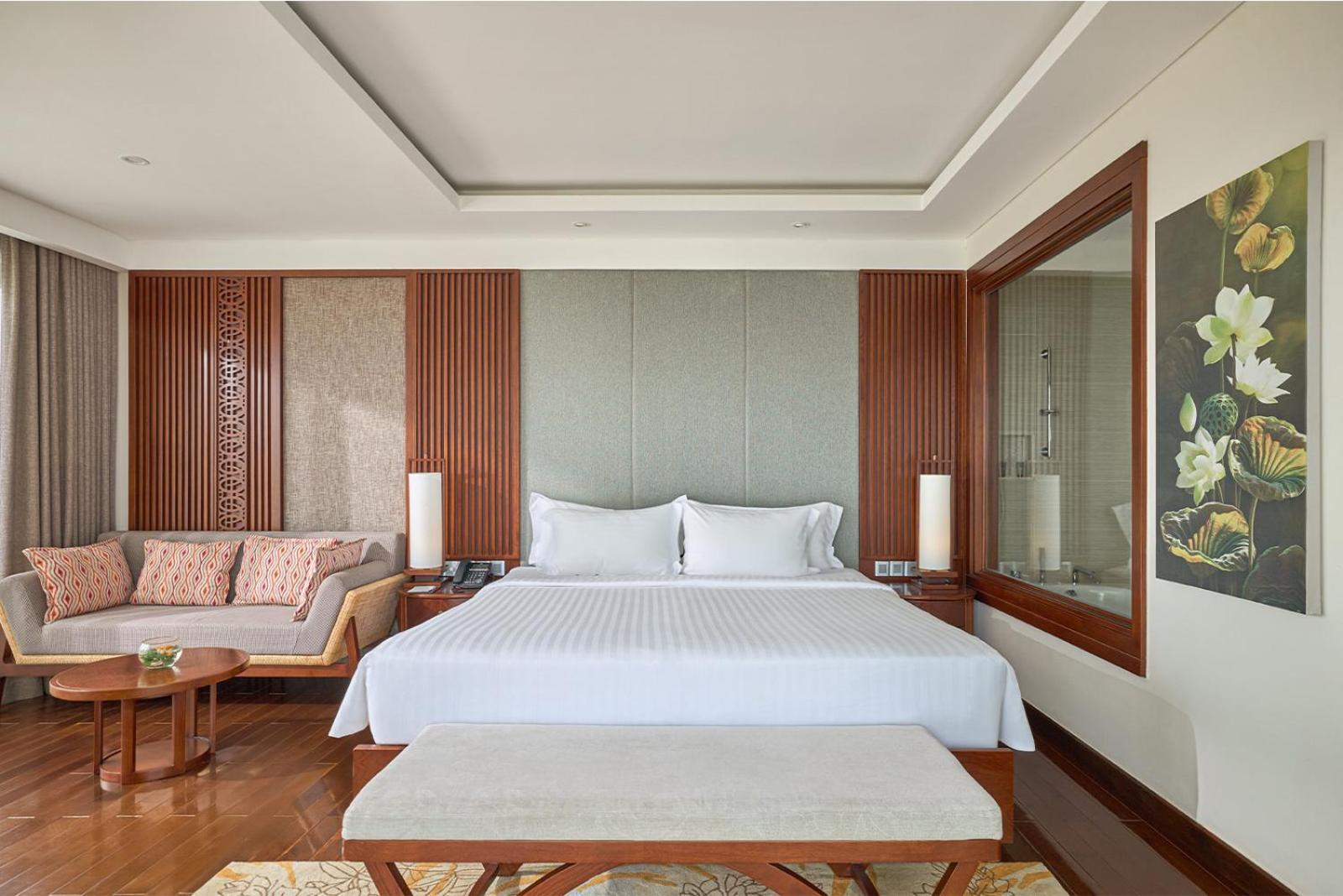 Deluxe Terrace Ocean View Room