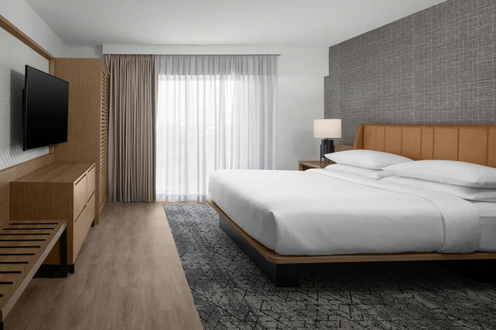 Suíte com 1 Cama King-size e Sofá-cama