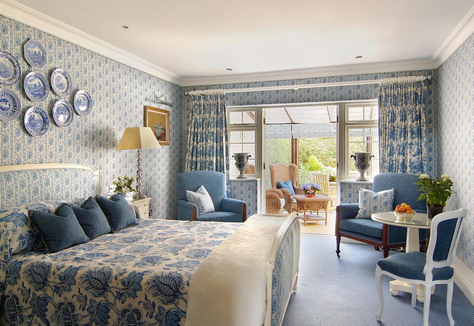 Courtyard Suite