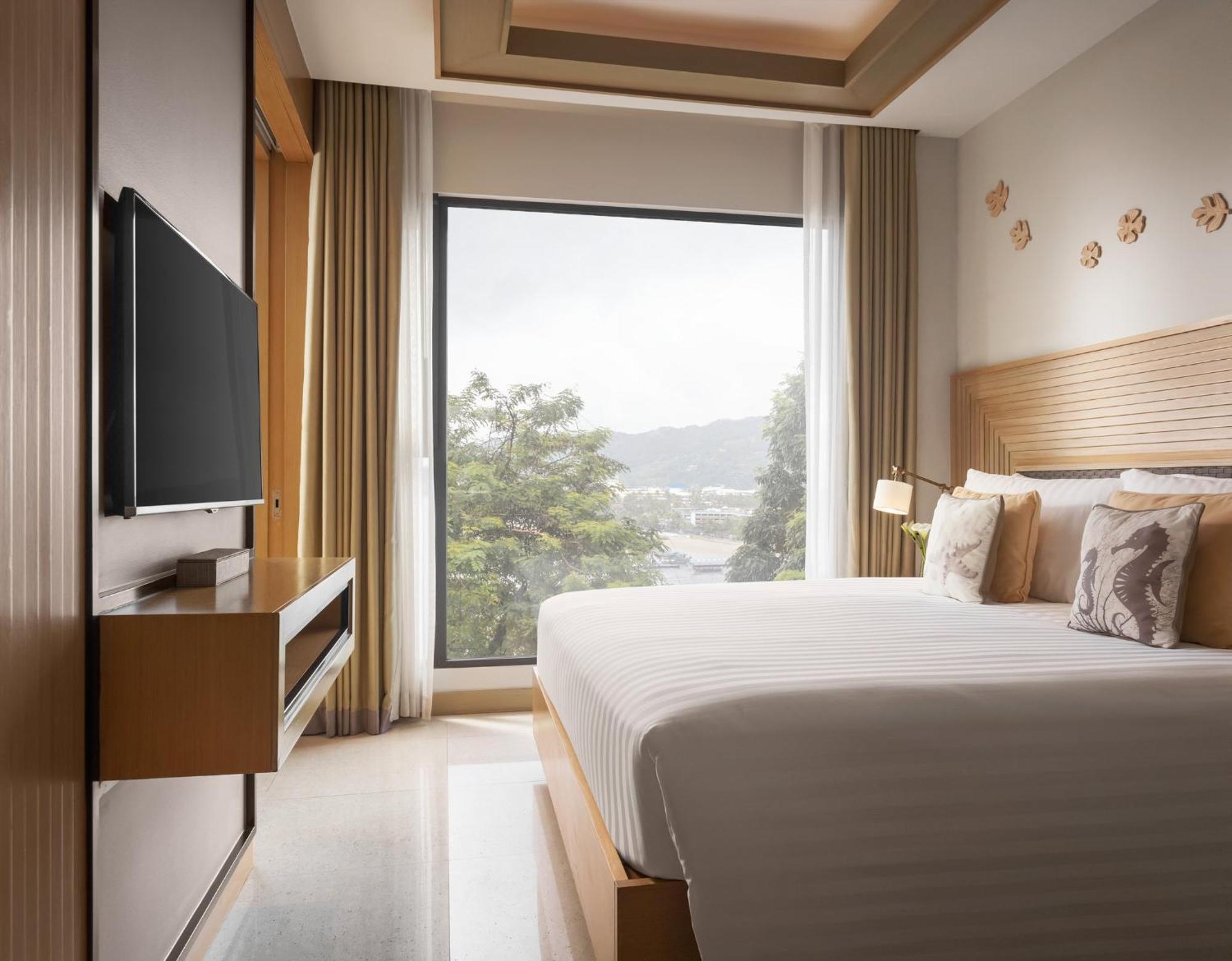 One-Bedroom Suite